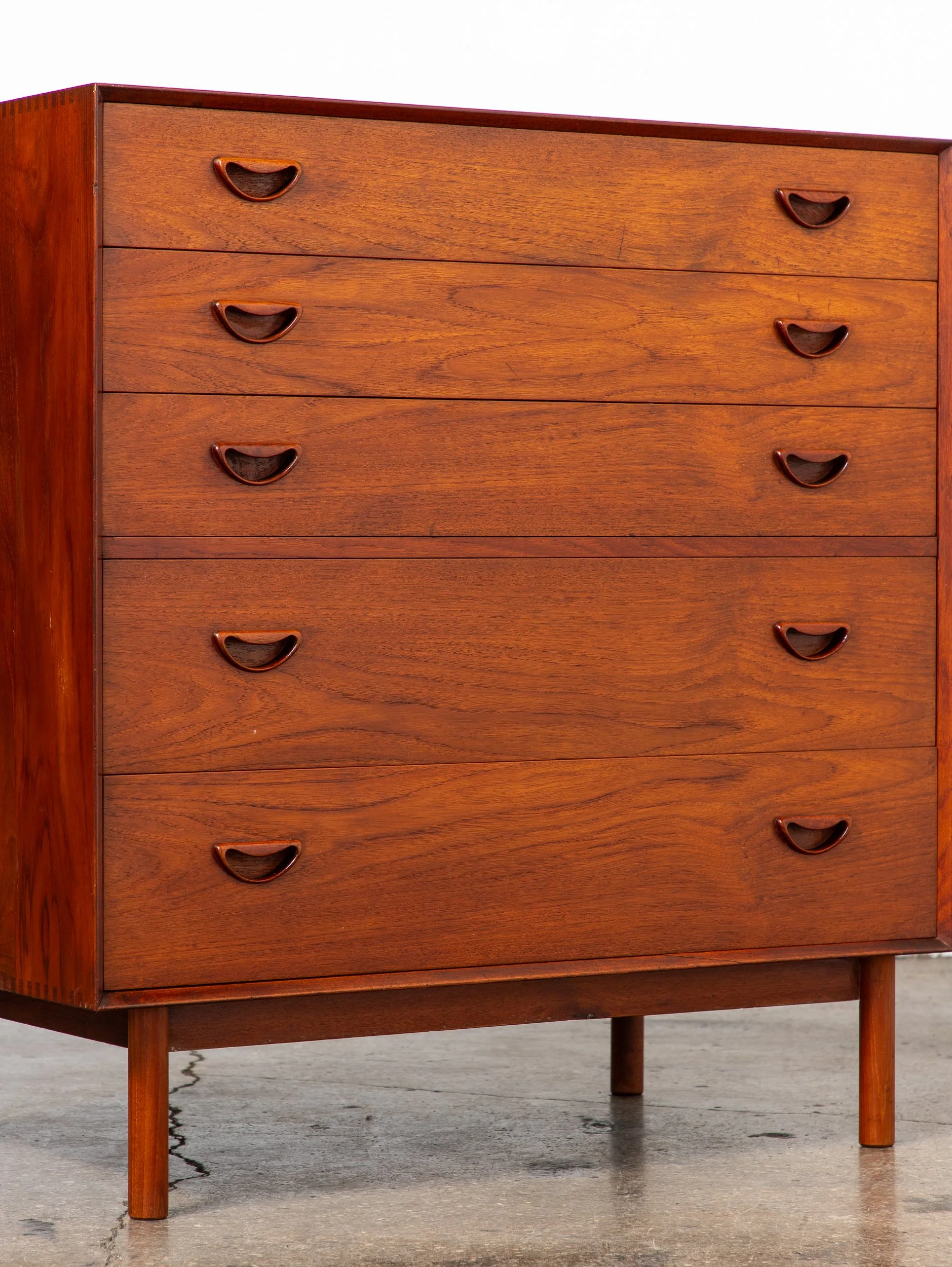 OAM_Peter_Hvidt_Dresser_Number 2-2.jpg