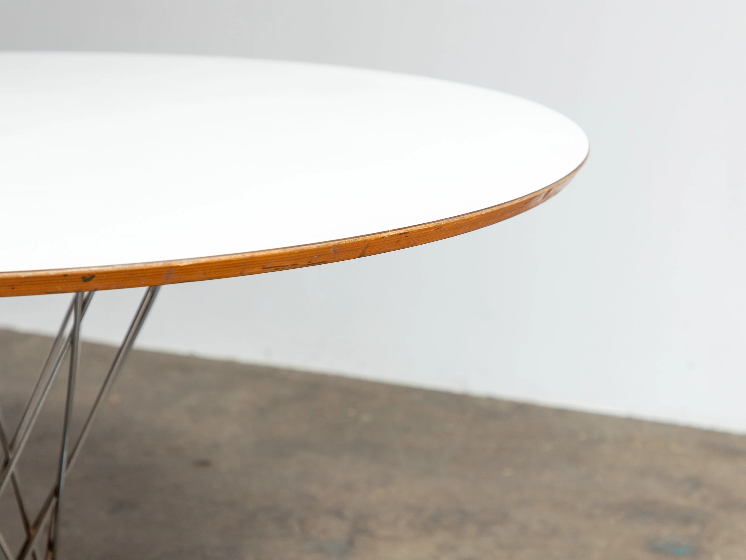 OAM_NYC_Noguchi_Cyclone_Dining_Table-10.jpg