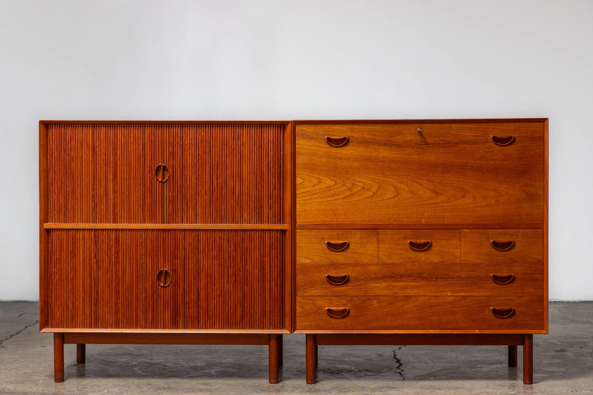 OAM_Soborg_Cabinet_Tambour_Cabinet-10.jpg