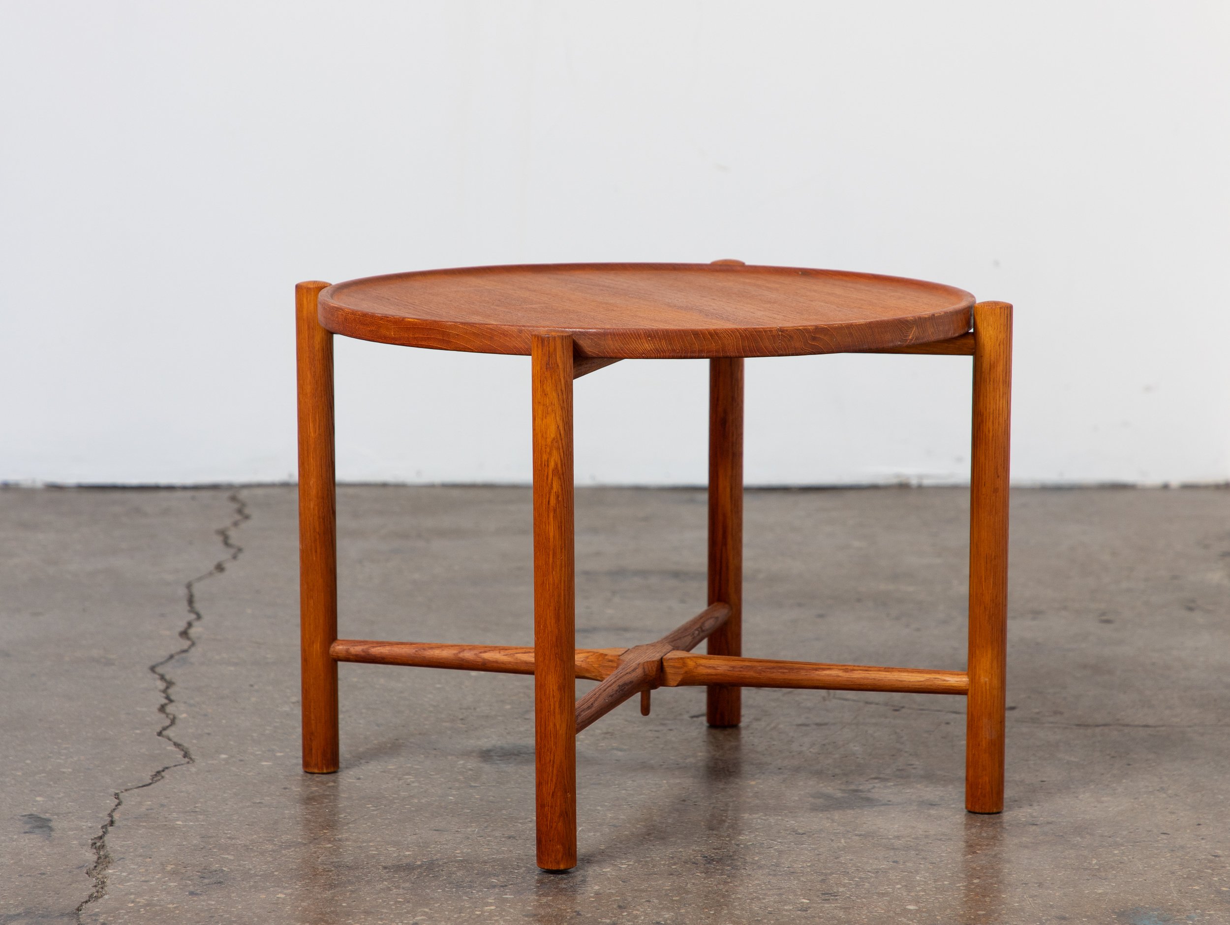 OAM_Hans_Wegner_Folding_Table-1.jpg