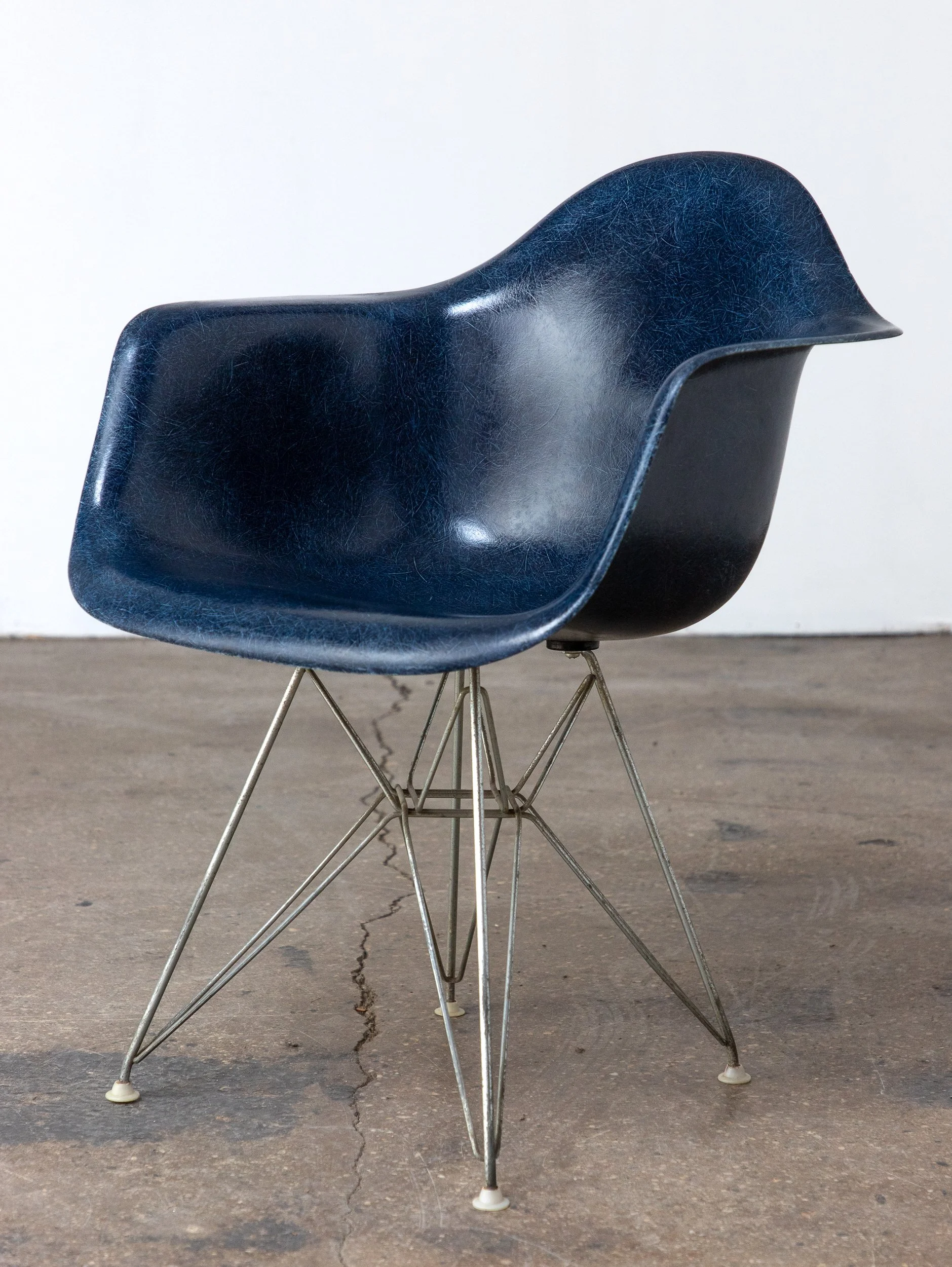 OAM_NYC_Eames_Navy_Shell_Eiffel_Base-4.jpg