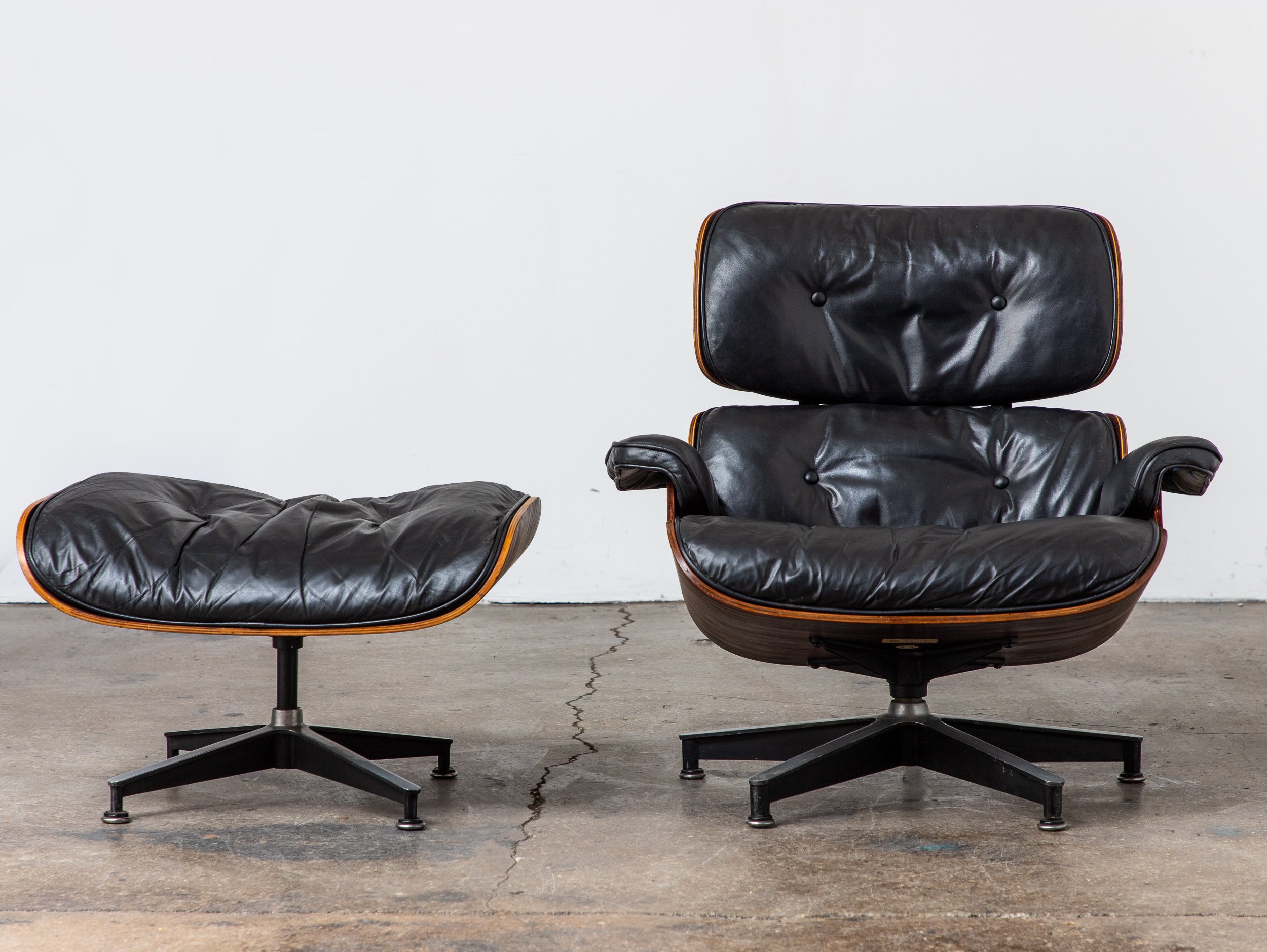 OAM_NYC_1960s_Rosewood_Eames_670_671_Lounge_Chair-3.jpg