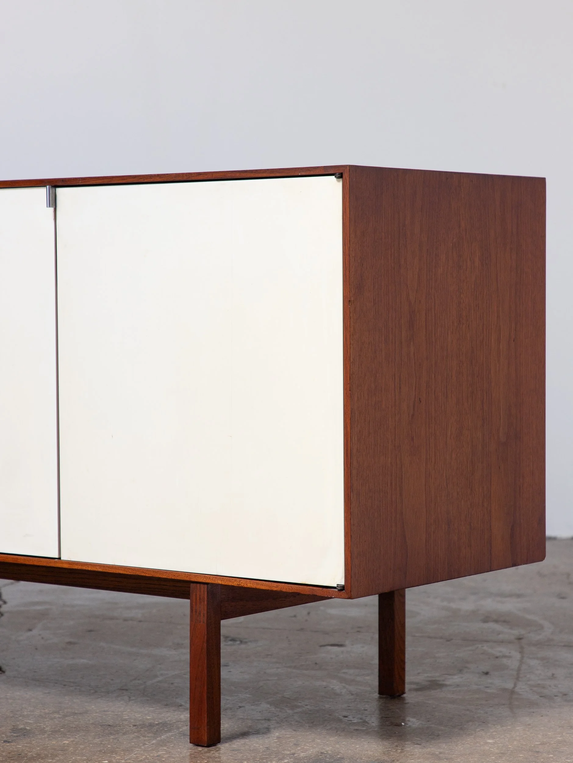 OAM_Knoll_Parchment_Front_Minimal_Cabinet-11.jpg