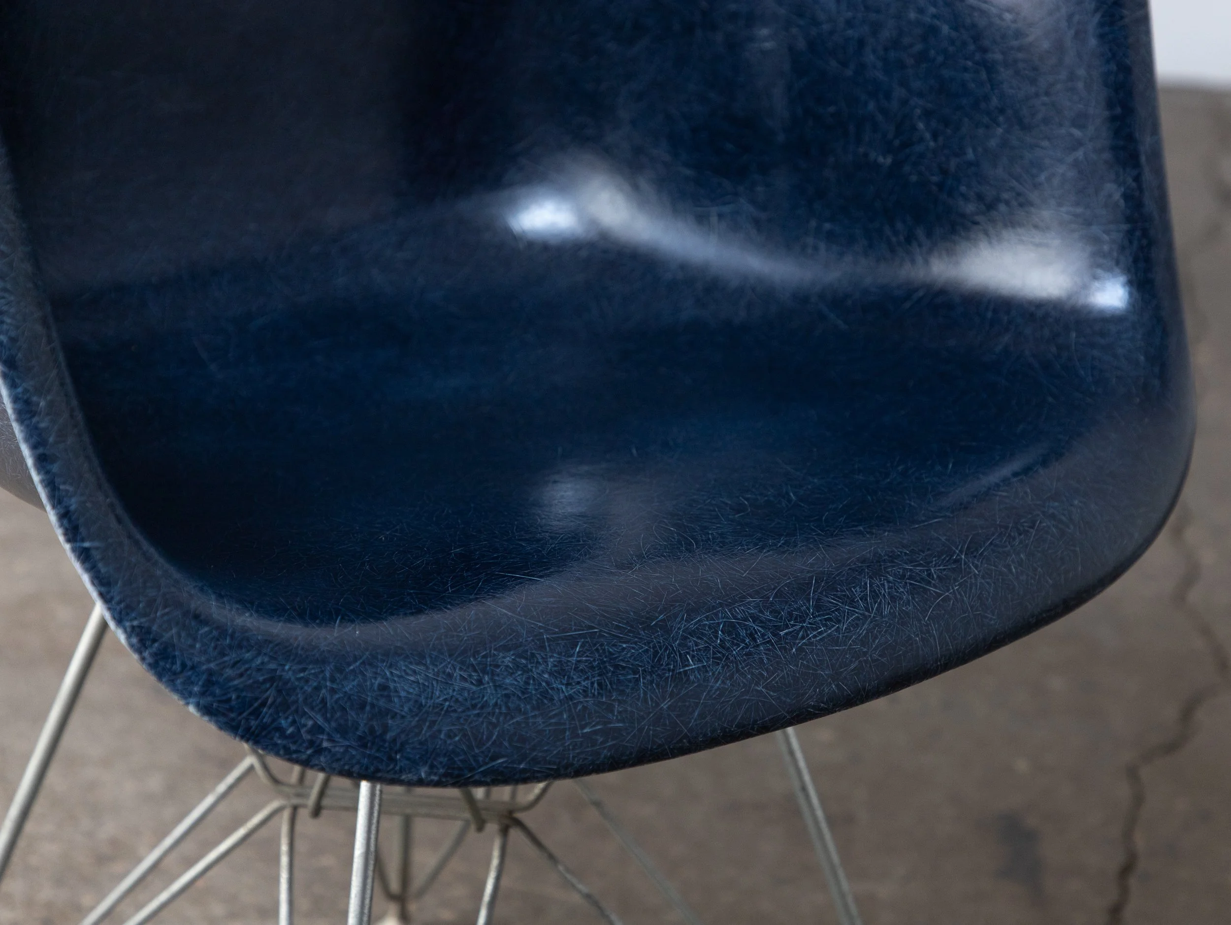 OAM_NYC_Eames_Navy_Shell_Eiffel_Base-9.jpg
