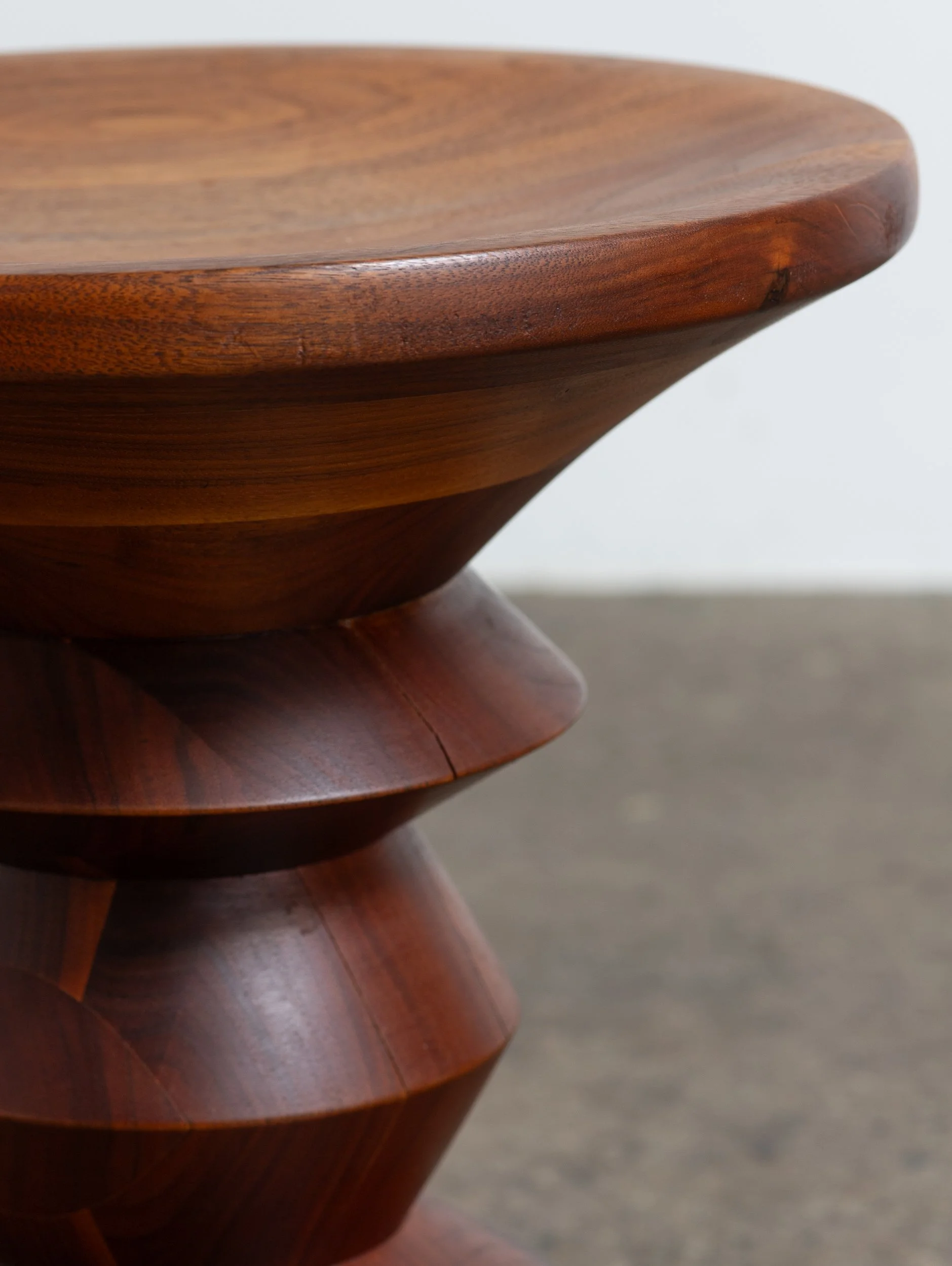 OAM_Eames_Time_Life_Stool_C_Example_1-5.jpg
