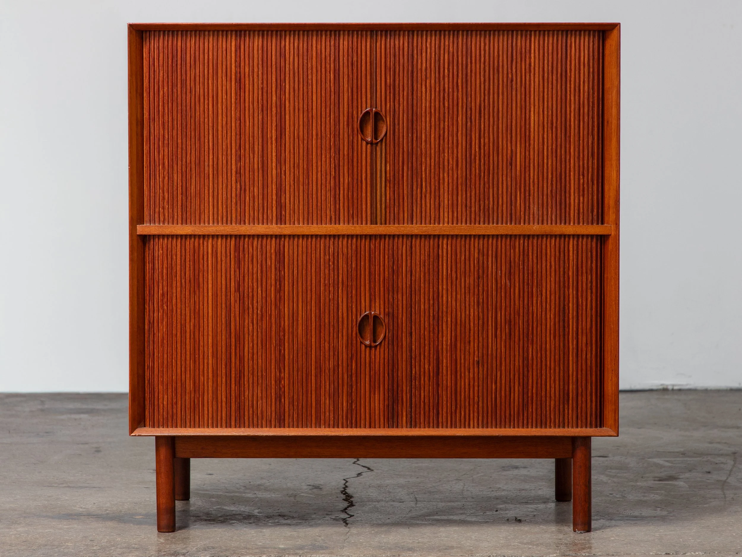 OAM_Soborg_Cabinet_Tambour_Cabinet-2.jpg