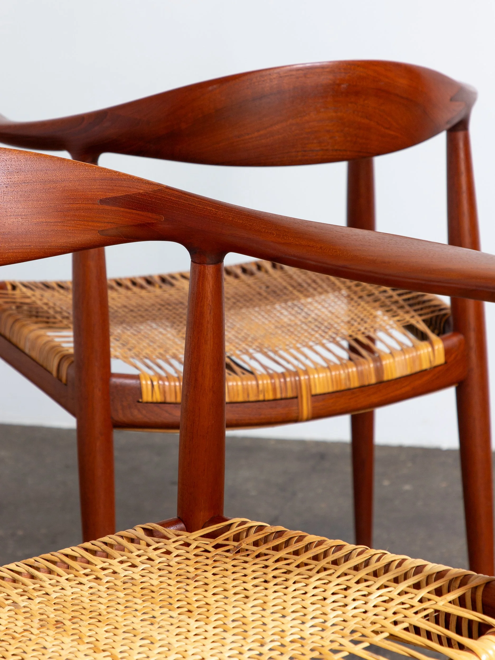 OAM_Teak_Cane_JH-501_Wegner_Johannes_Hansen-6.jpg