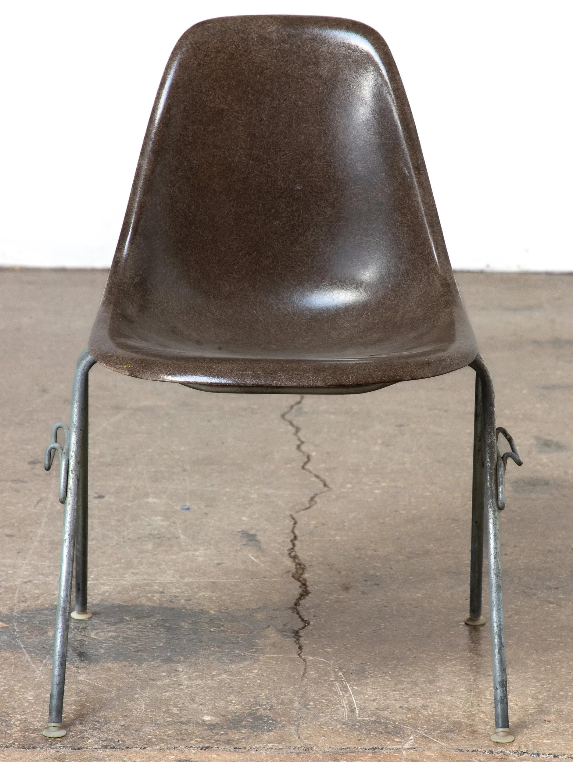 OAM_Eames_Herman_Miller_Shells_Color_Palette_Range_Stacking_Bases_Multicolor-17.jpg