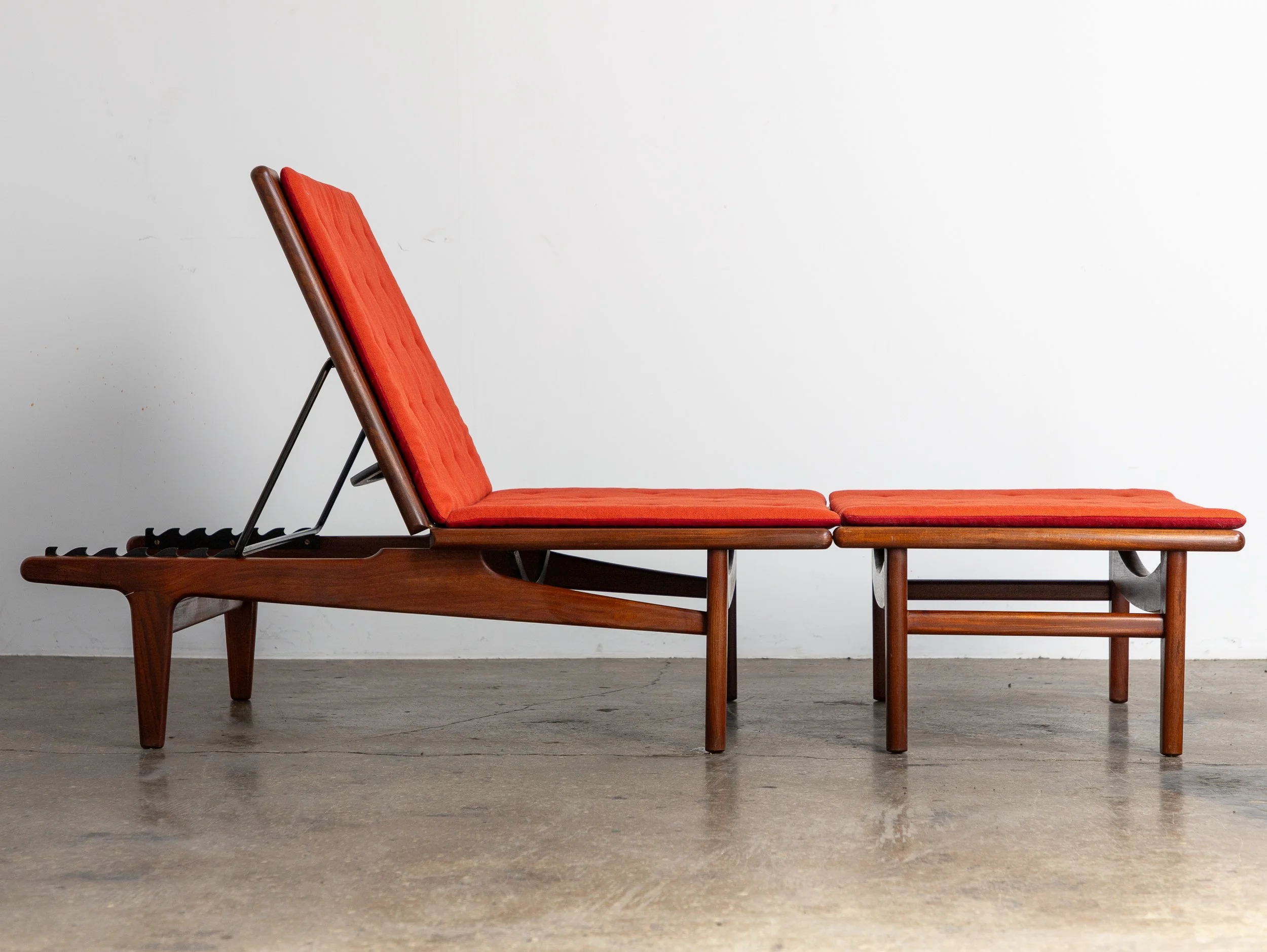 OAM_NYC_Hans_Wegner_GE_1_Daybed_Ottoman-10.jpg