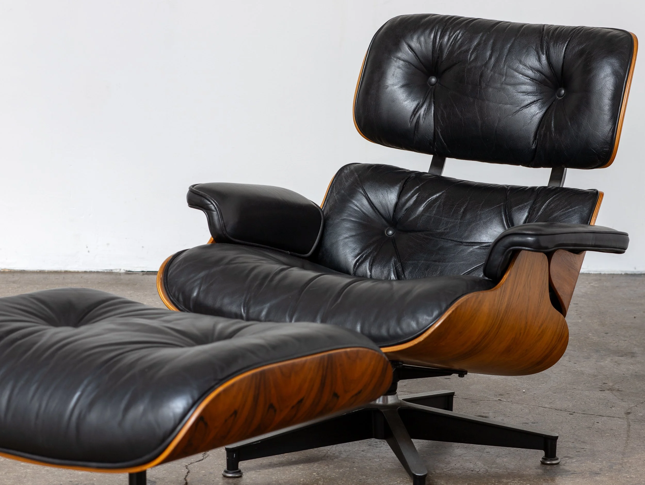 OAM_Eames_670_671_Lounge_Otooman_Rosewood-16.jpg