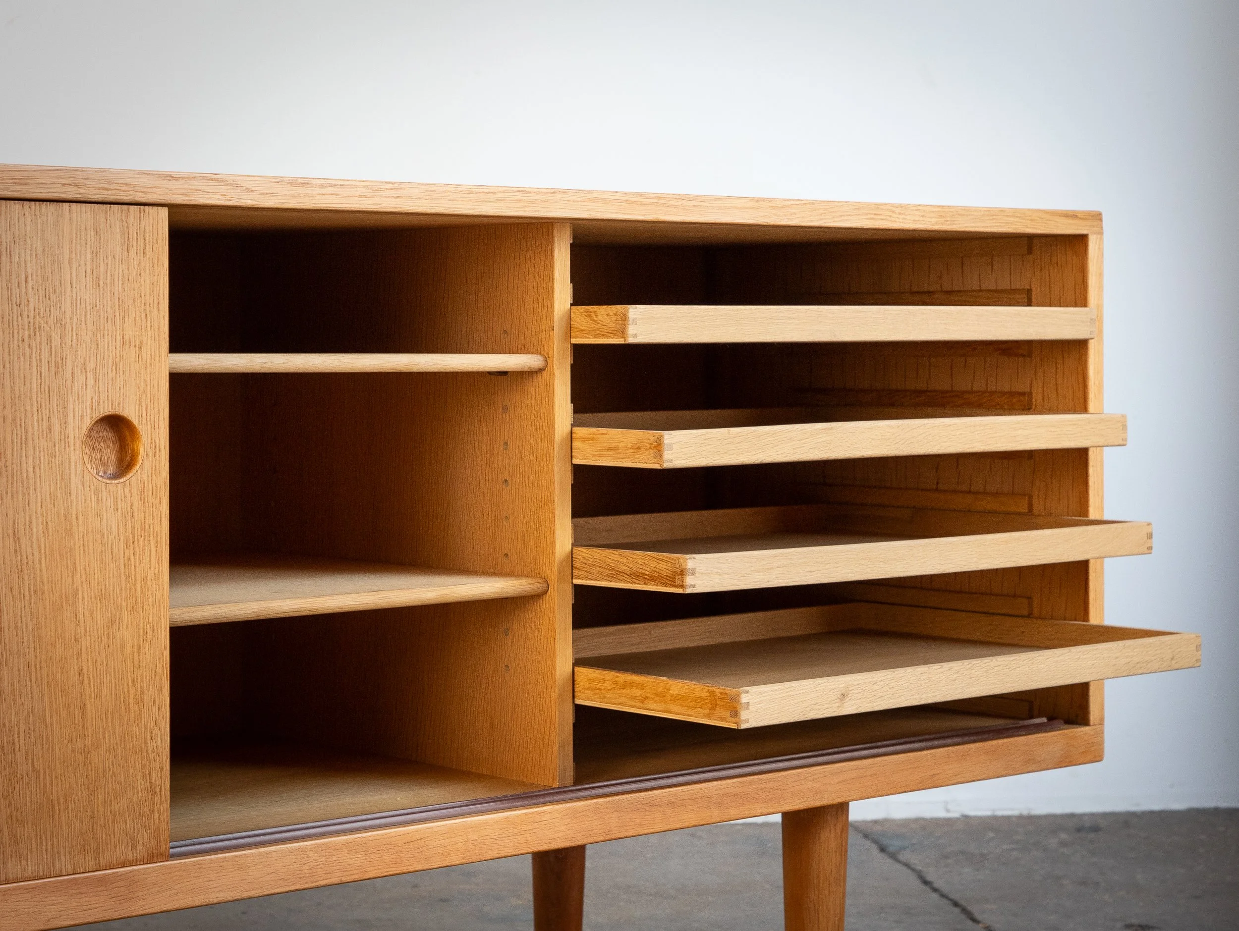 OAM_Hans_Wegner_White_Oak_Cabinet-5.jpg