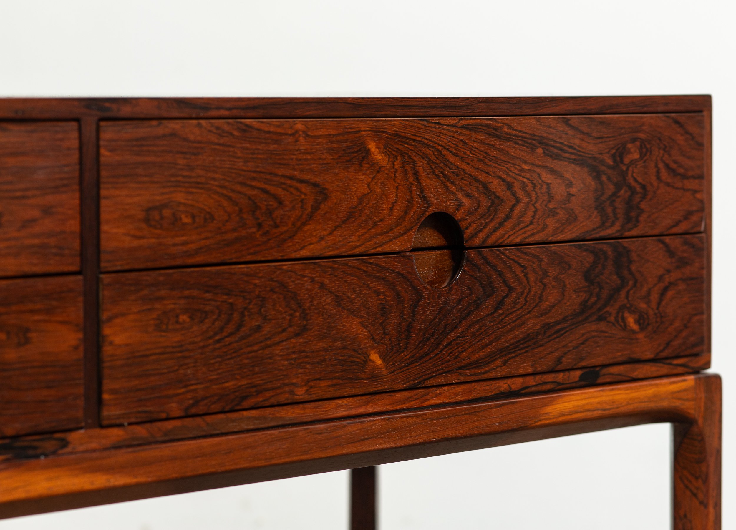 OAM_Aksel_Kjersgaard_Kai_Kristianson_Chest_Drawers-5.jpg