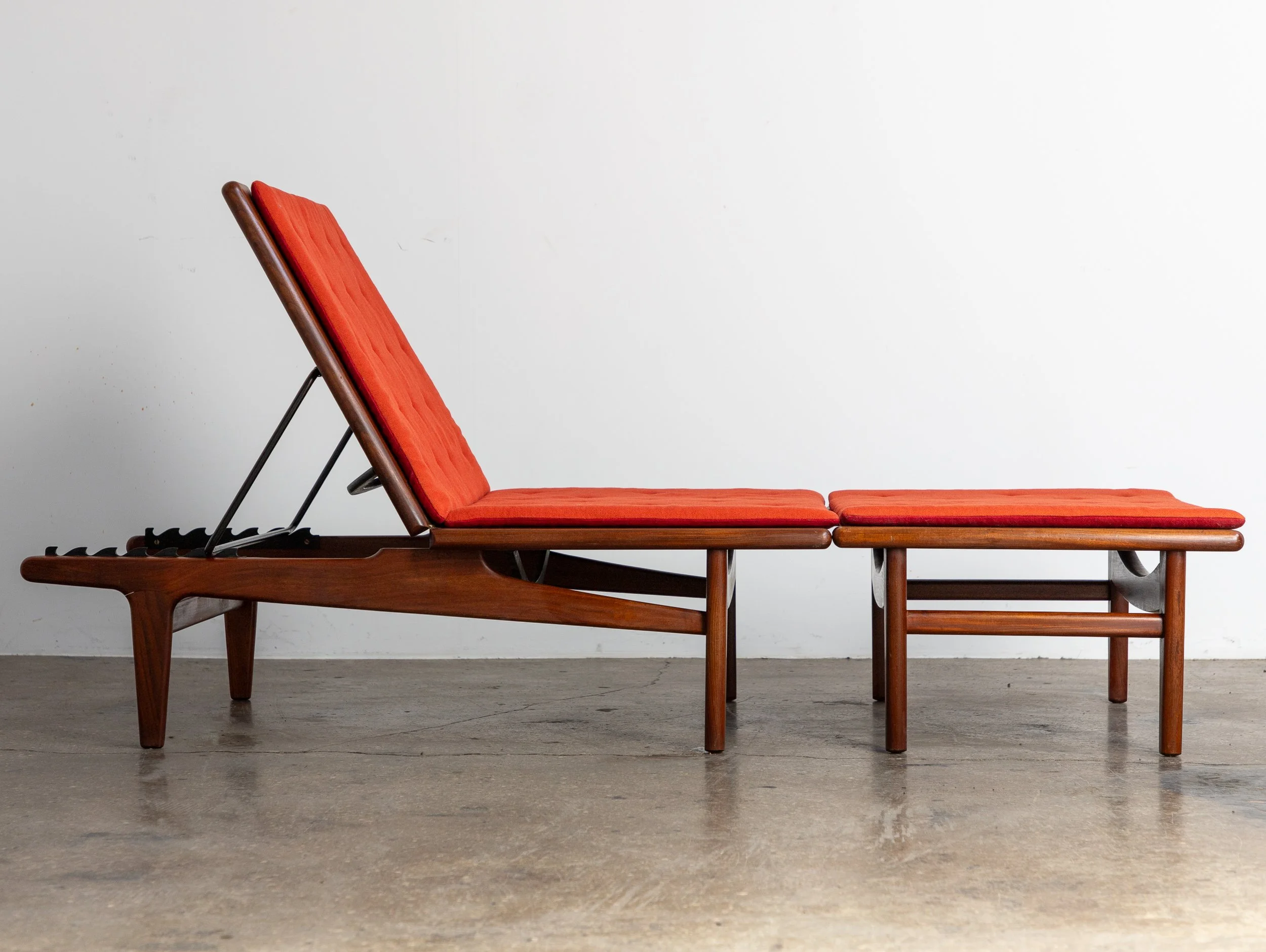 OAM_NYC_Hans_Wegner_GE_1_Daybed_Ottoman-9.jpg