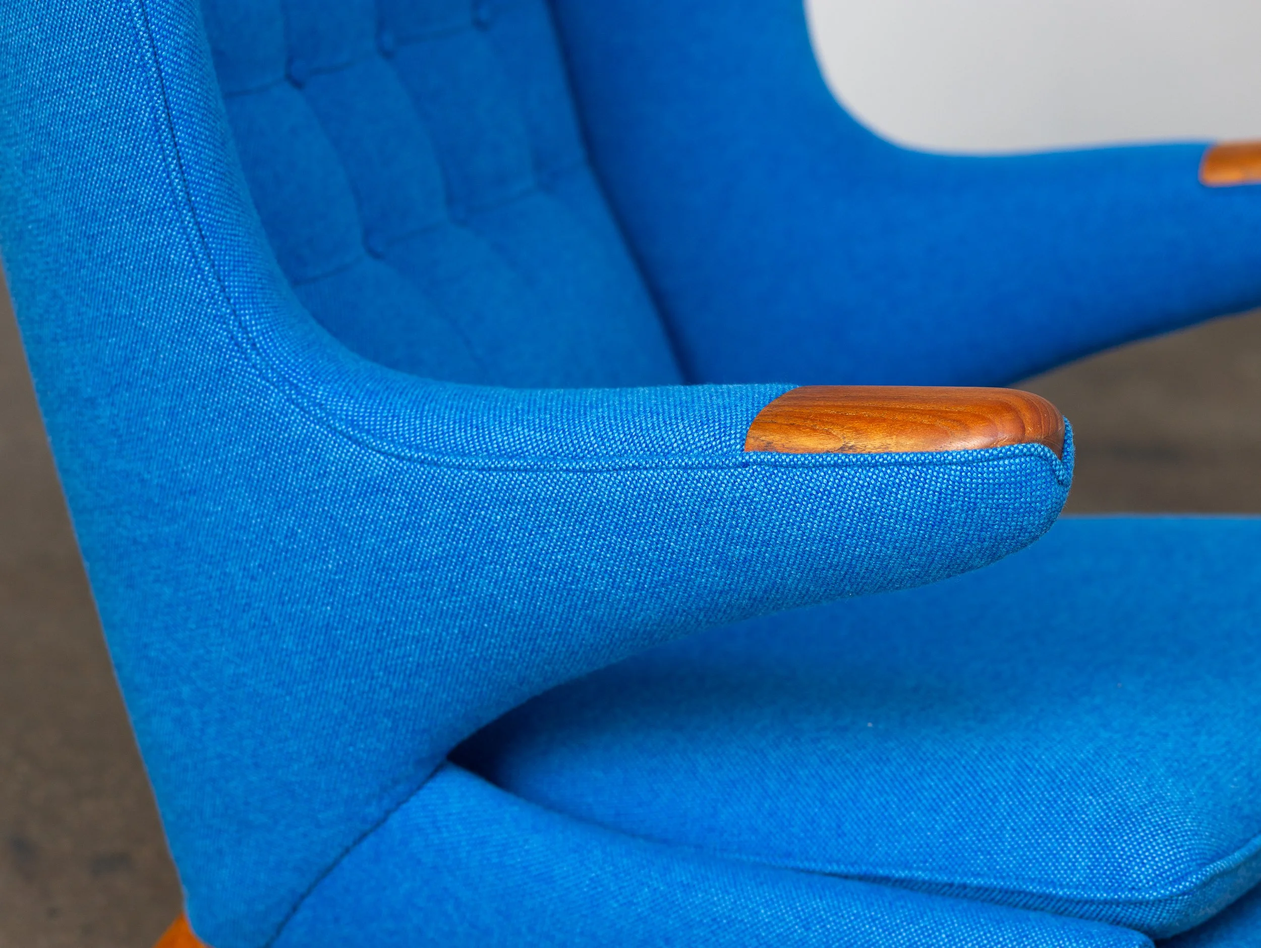 OAM_NYC_Hans_Wegner_Papa_Bear_Chair_Oak-9.jpg