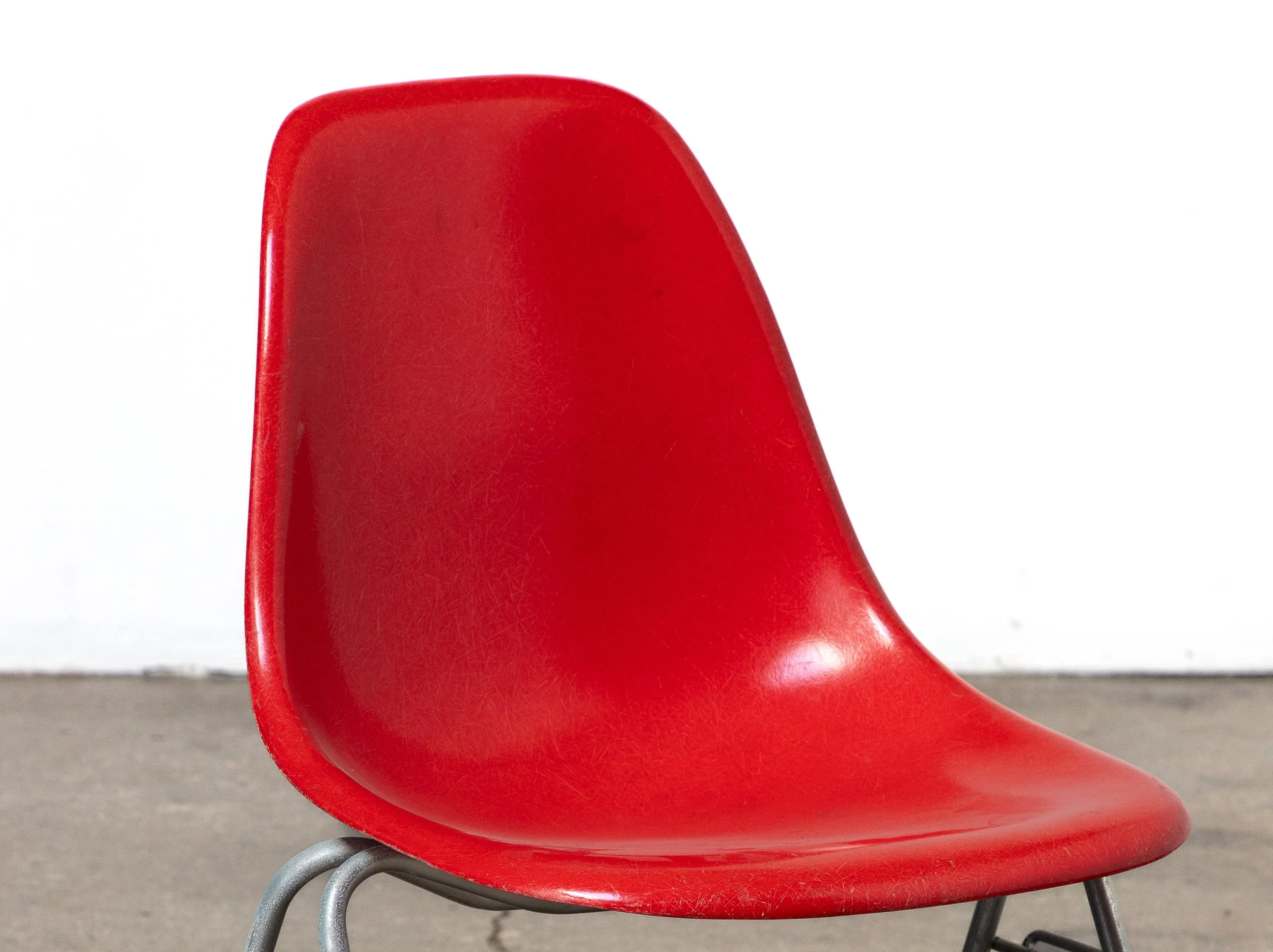 OAM_Eames_Herman_Miller_Shells_Color_Palette_Range_Stacking_Bases_Multicolor-28.jpg