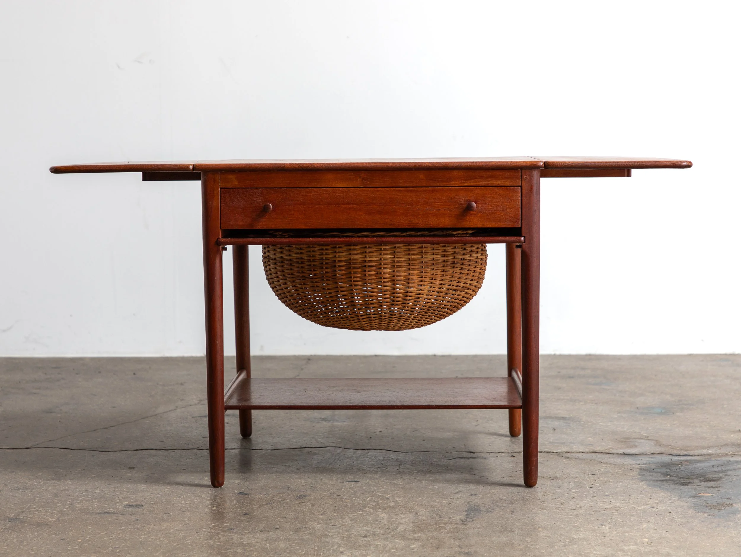 OAM_NYC_Hans_Wegner_AT35_Sewing_Table-4.jpg