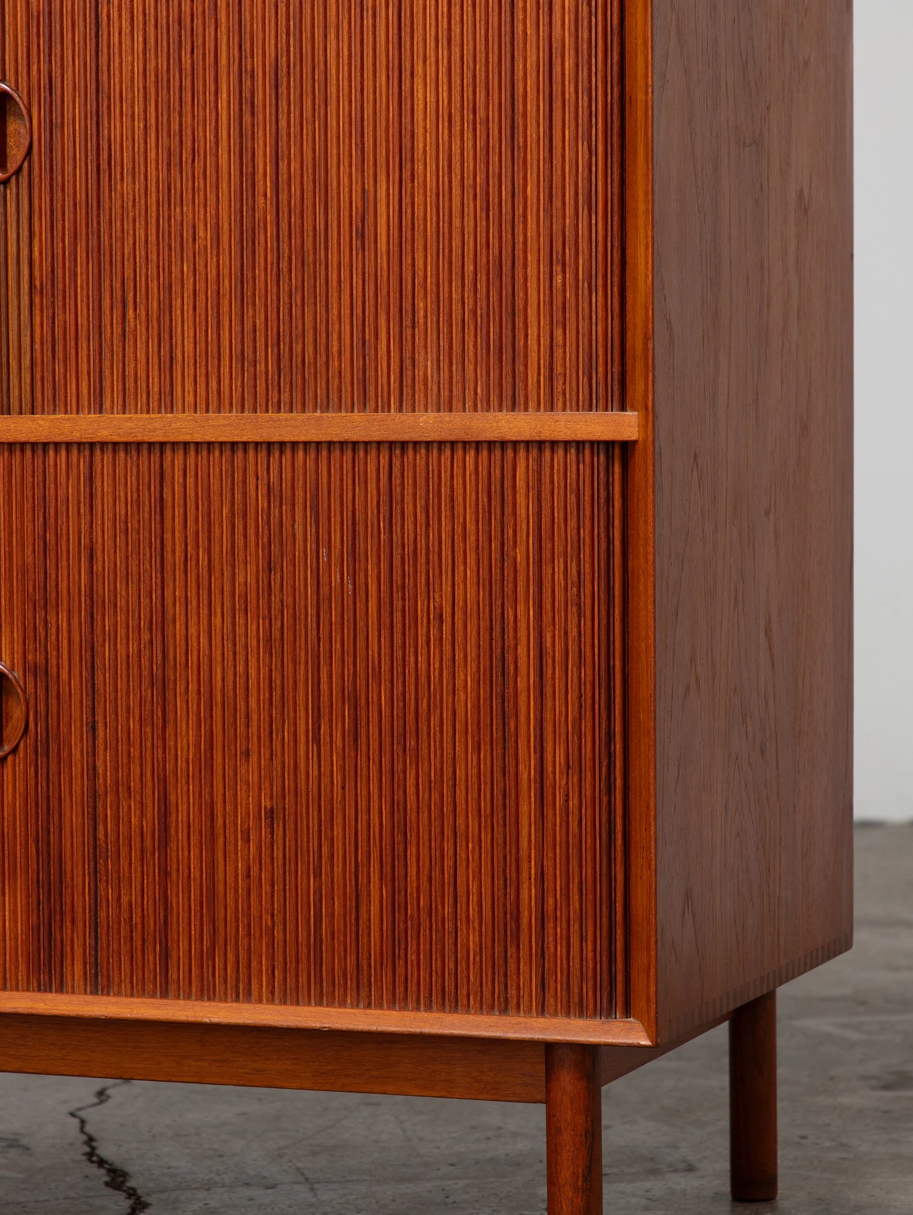 OAM_Soborg_Cabinet_Tambour_Cabinet-8.jpg