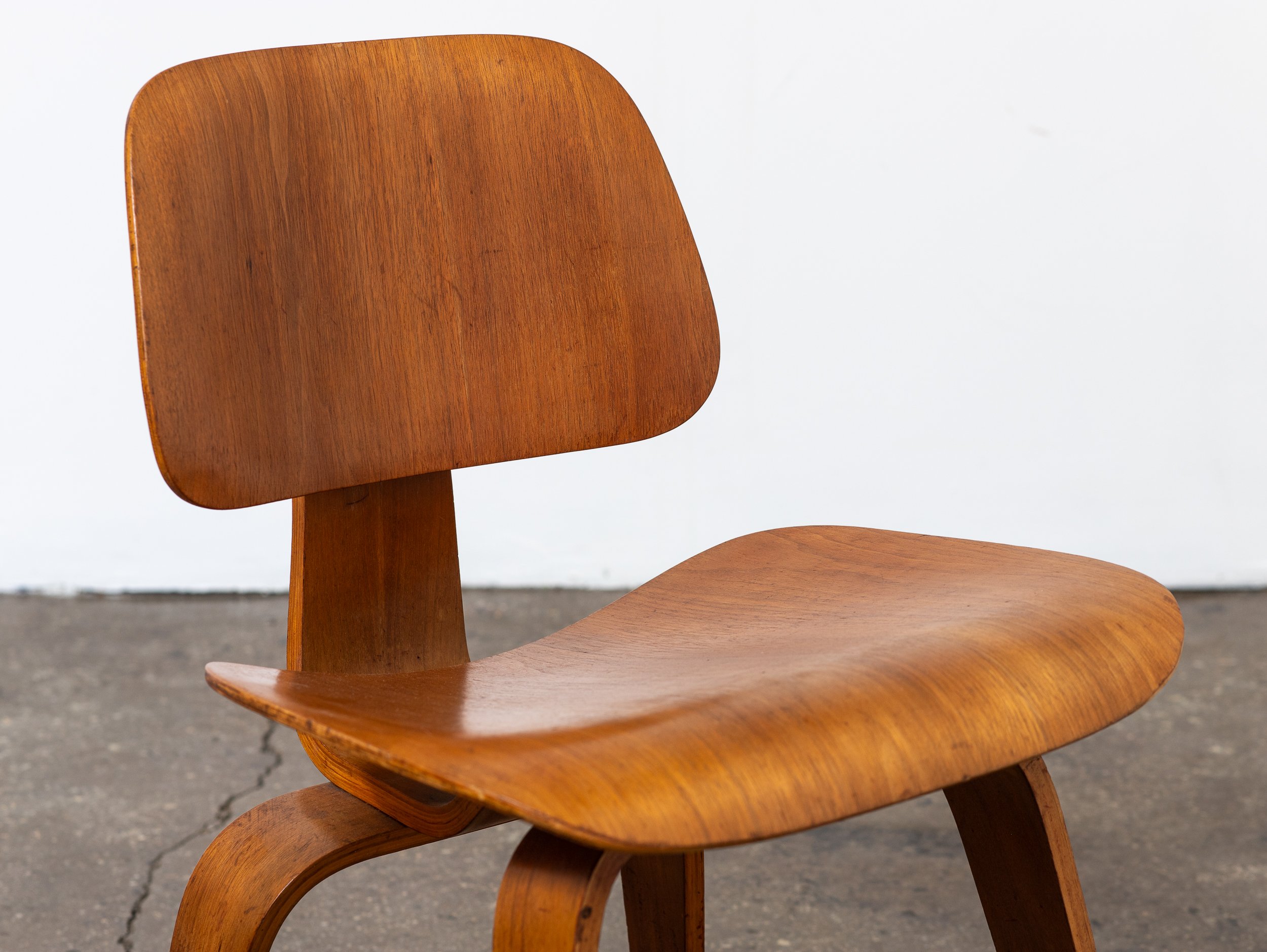 OAM_Eames_DCW_Walnut-4.jpg