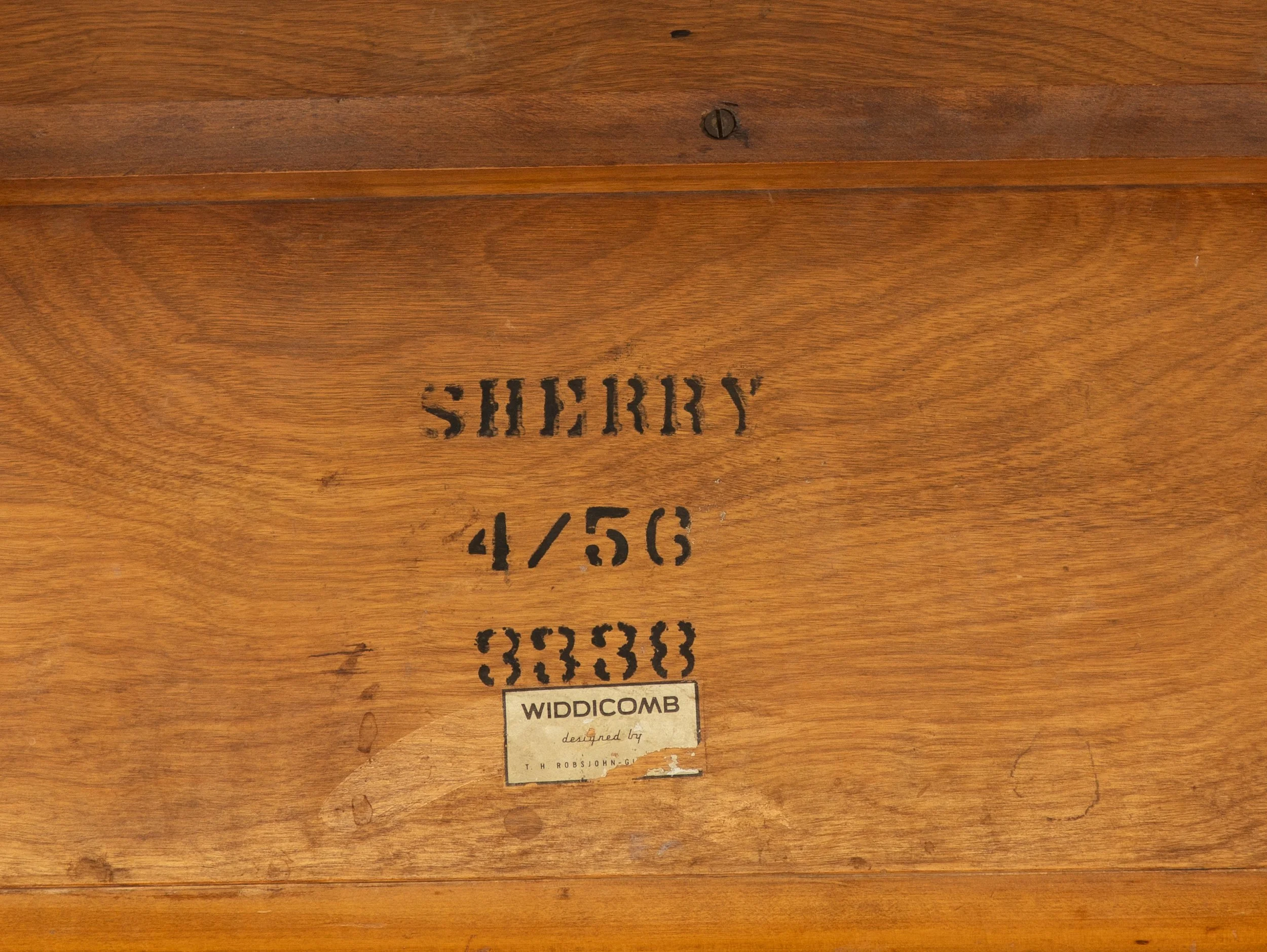 OAMNYC_Robsjohn_Gibbings_Saber_Leg_Table-7.jpg