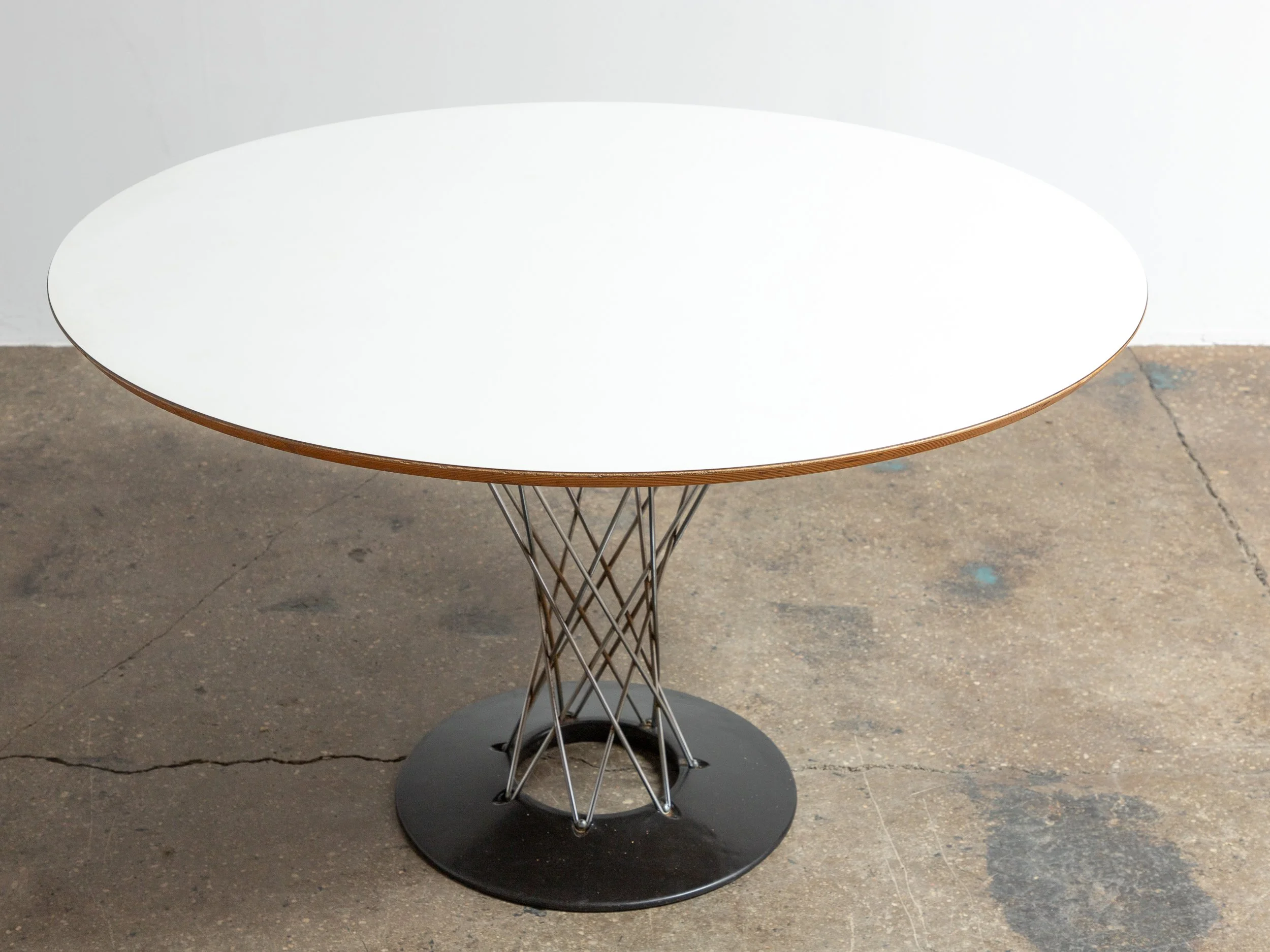 OAM_NYC_Noguchi_Cyclone_Dining_Table-3.jpg