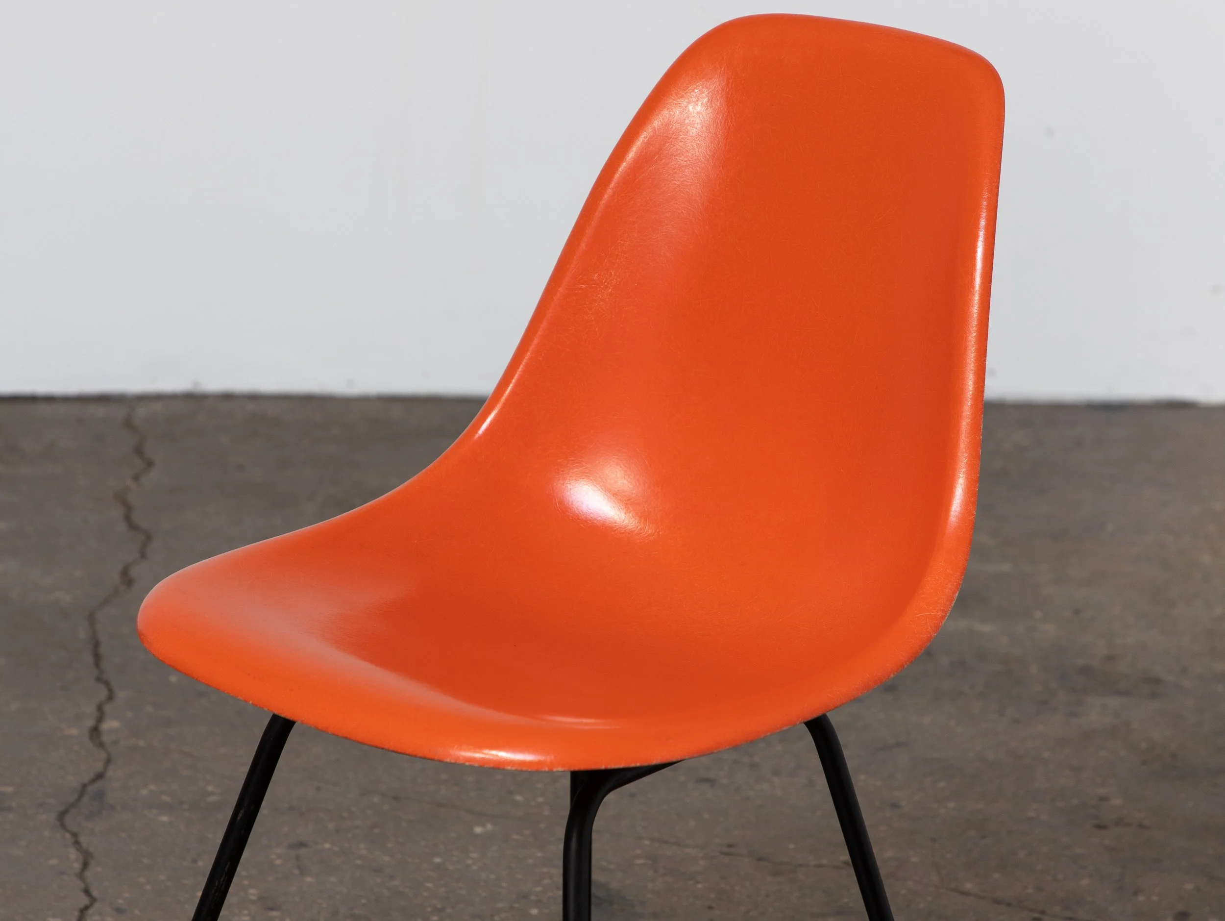 OAM_Orange_Eames_Fiberglass_Shell_on_Black_Base-5.jpg