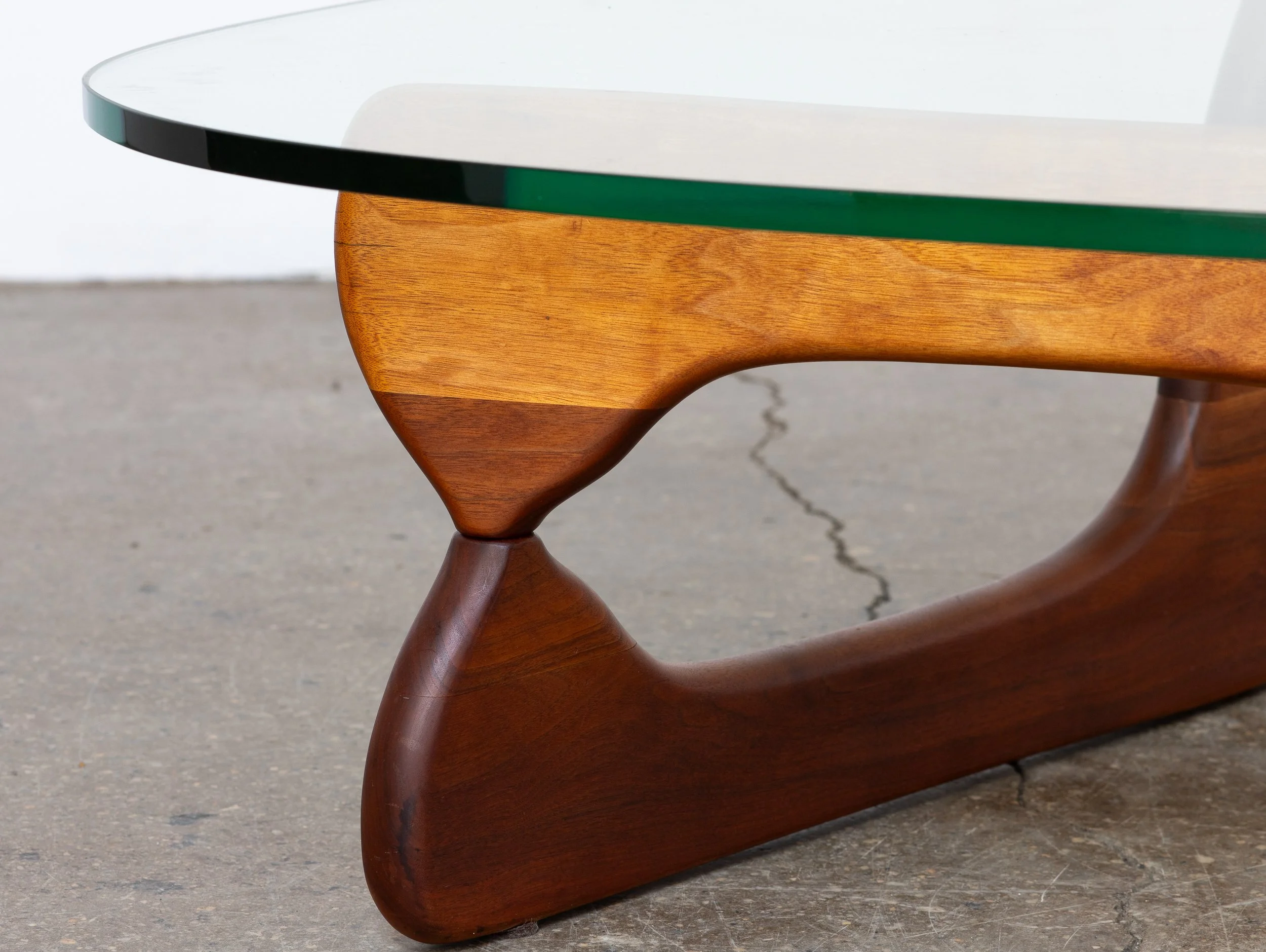 OAM_NYC_Noguchi_NV-50_Glass_Walnut_Coffee_Table-14.jpg