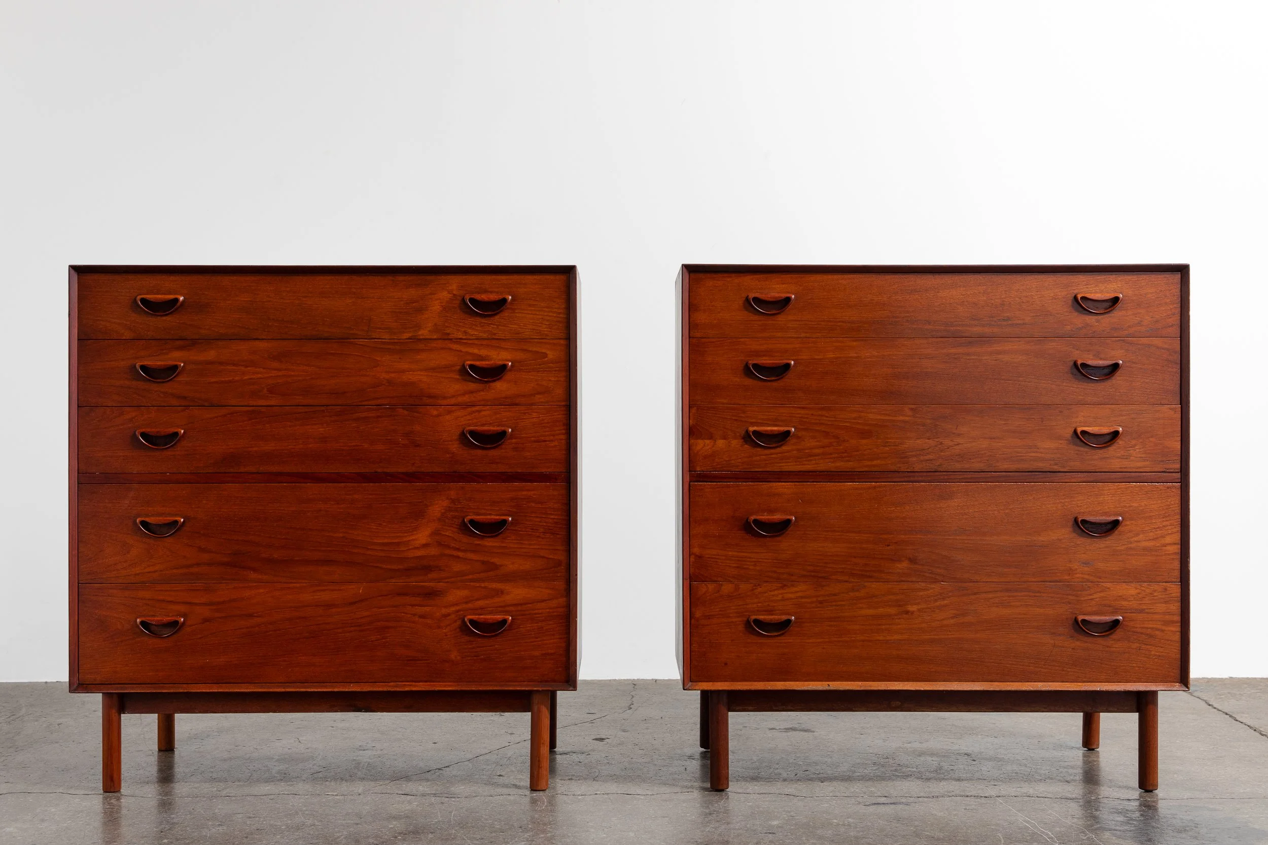 OAM_Peter_Hvidt_Dresser_Pair-1.jpg