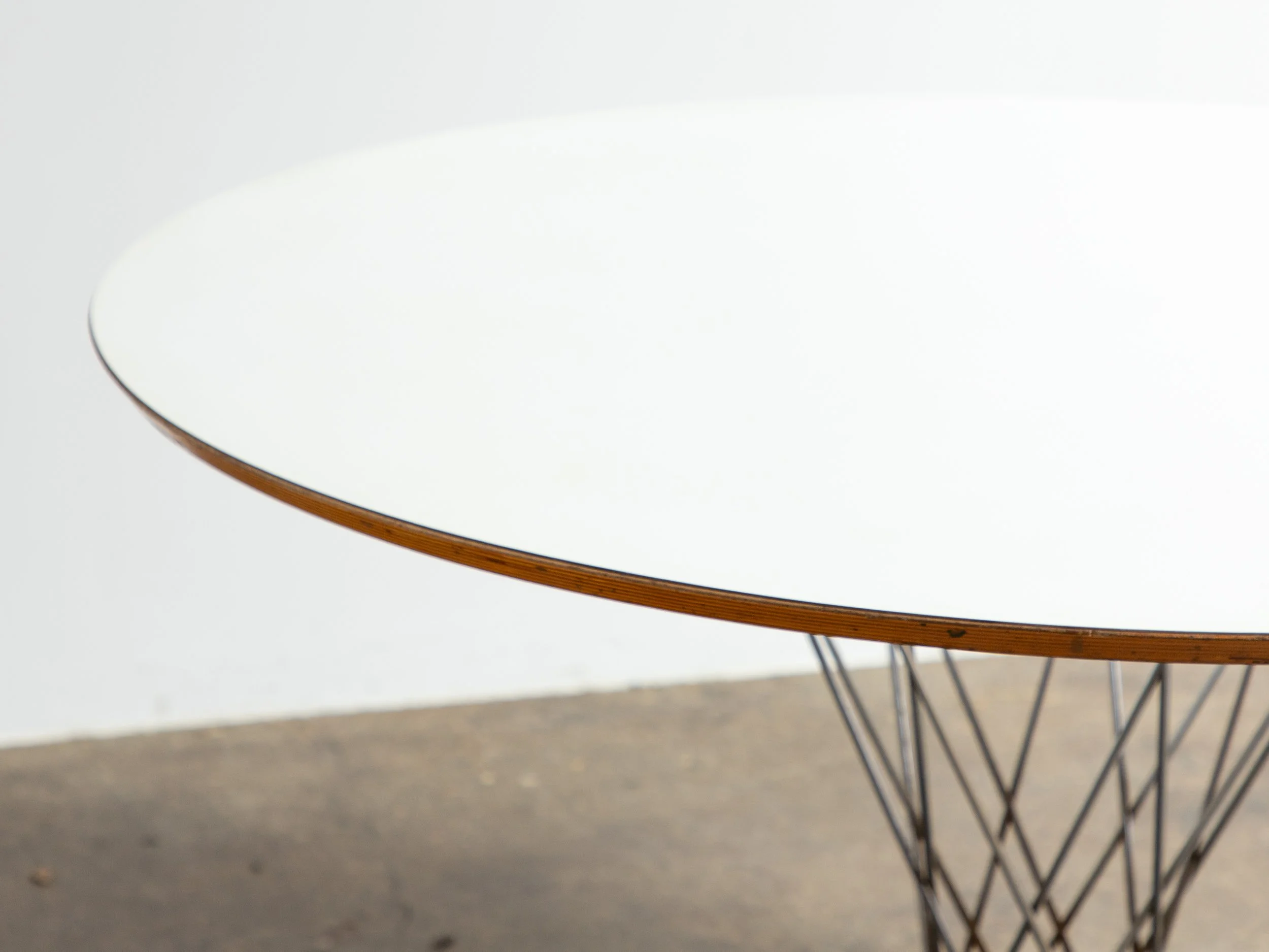 OAM_NYC_Noguchi_Cyclone_Dining_Table-7.jpg
