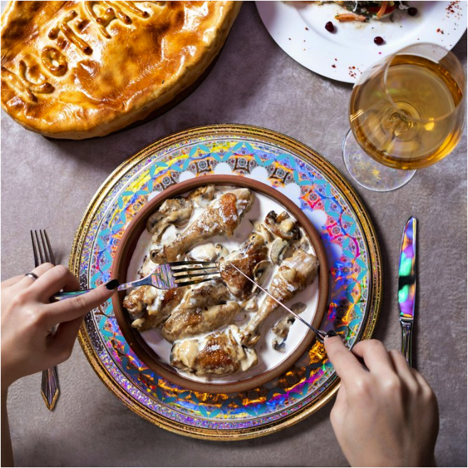 Benefits of Holistic Nutrition Therapy for Chronic Dieting & Emotional Binge Eating