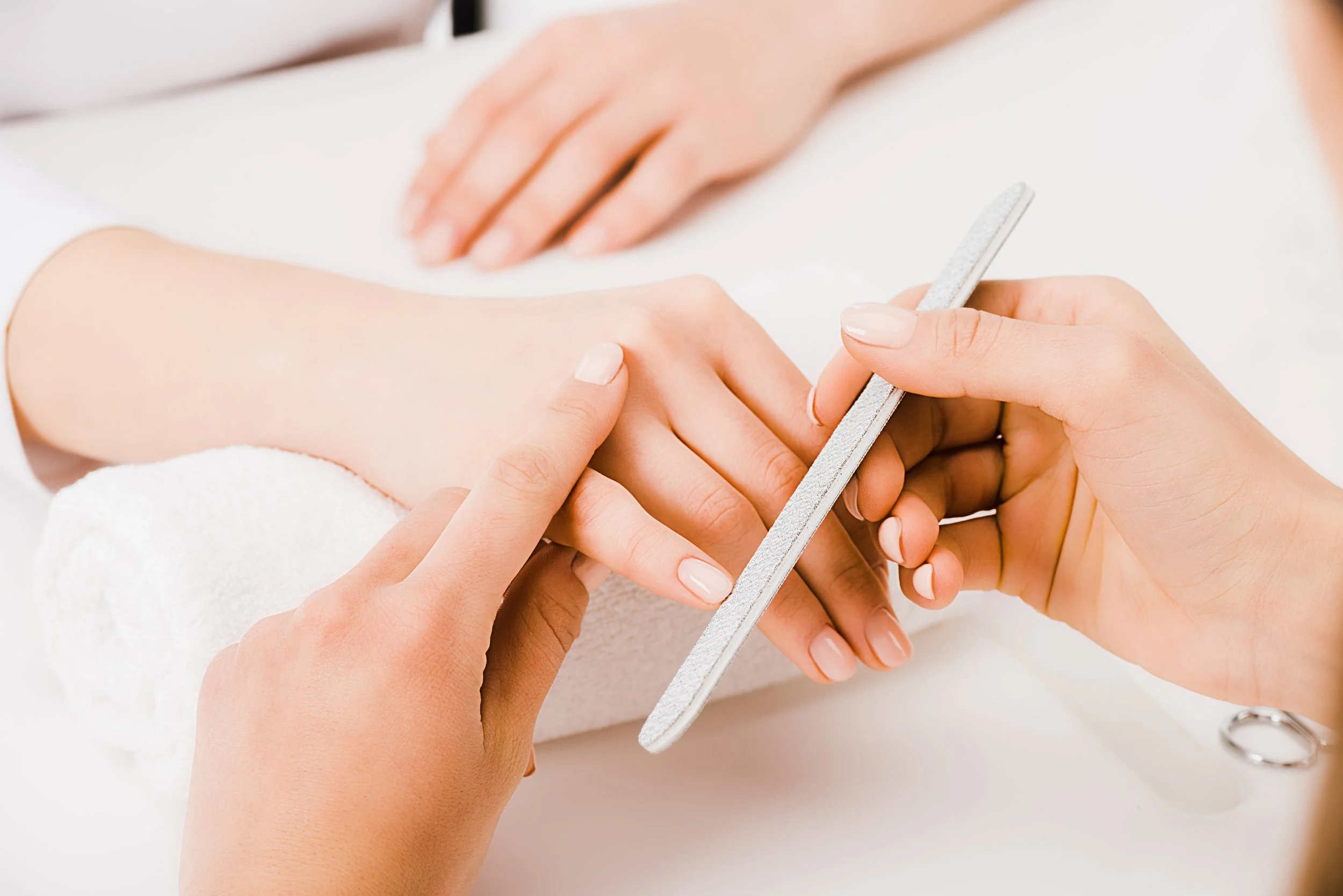 MANICURE & GEL COMBO COURSE