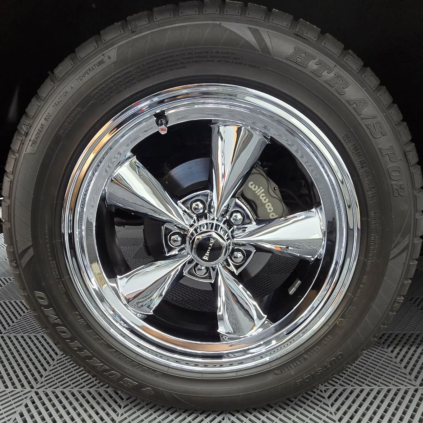 Chrome Wheel.jpg