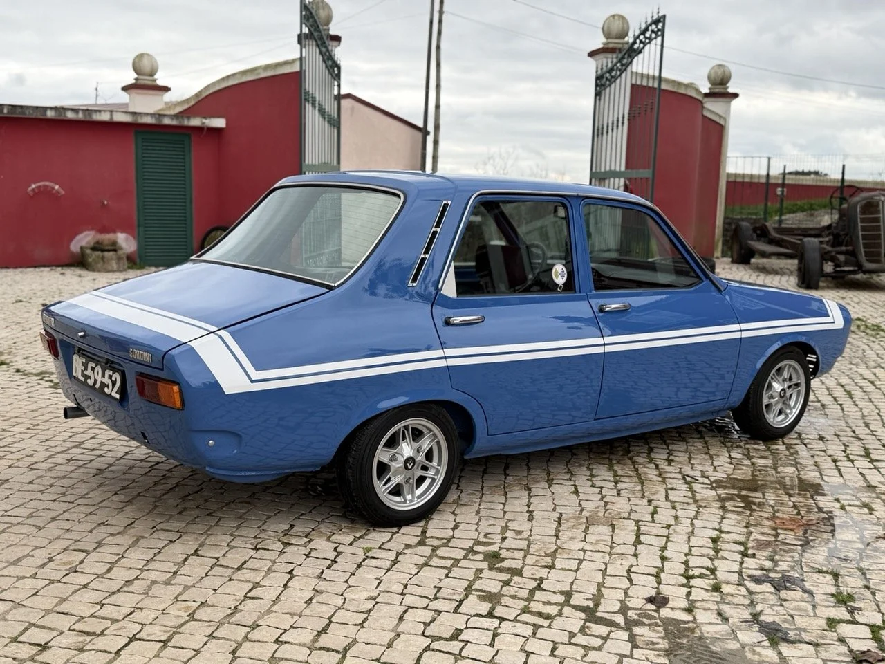 IMG_5934 – grande.jpeg