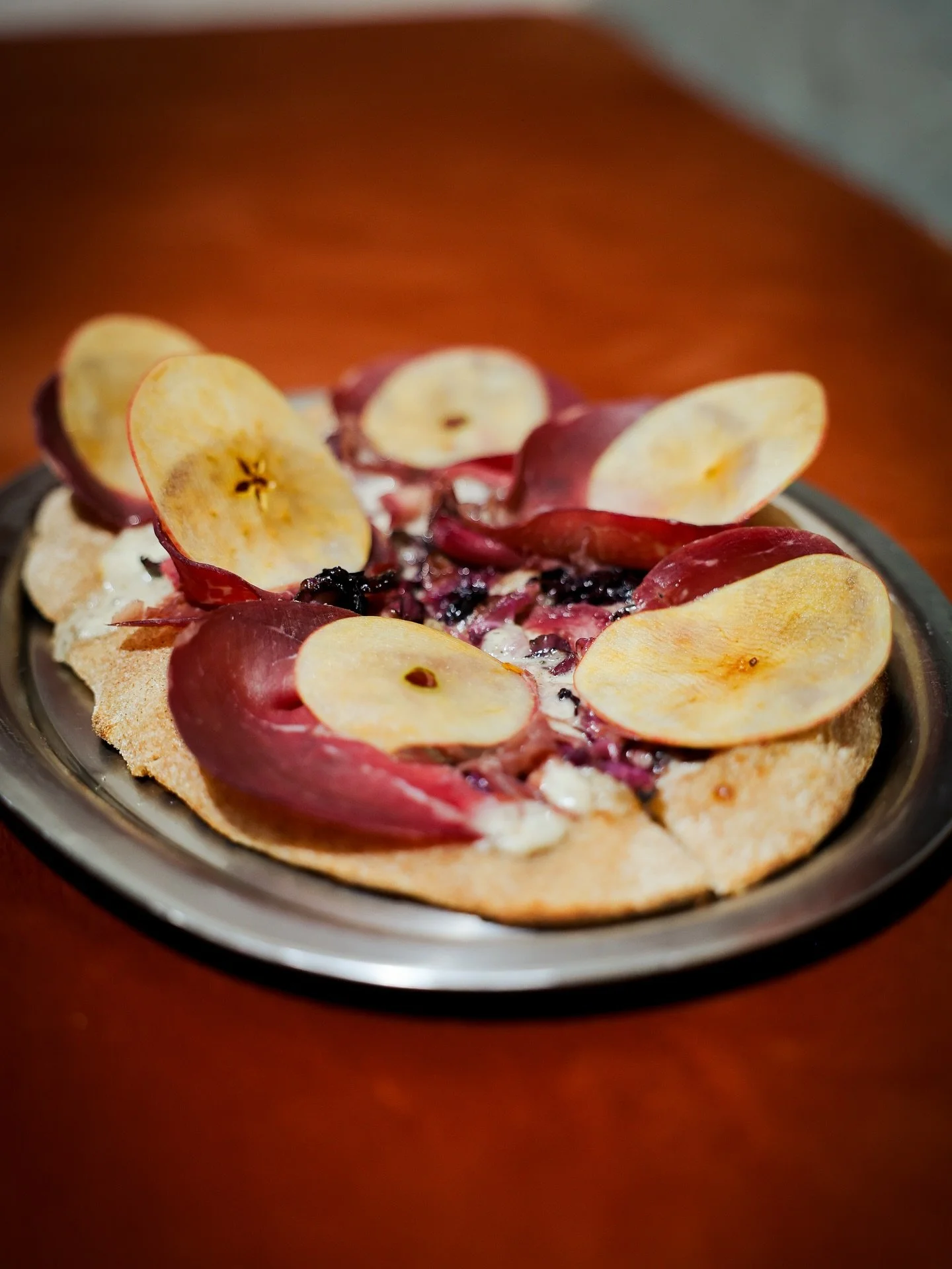 Nutty Cicciolina makes his grand entrance tonight on a carpet softer than the moonlight