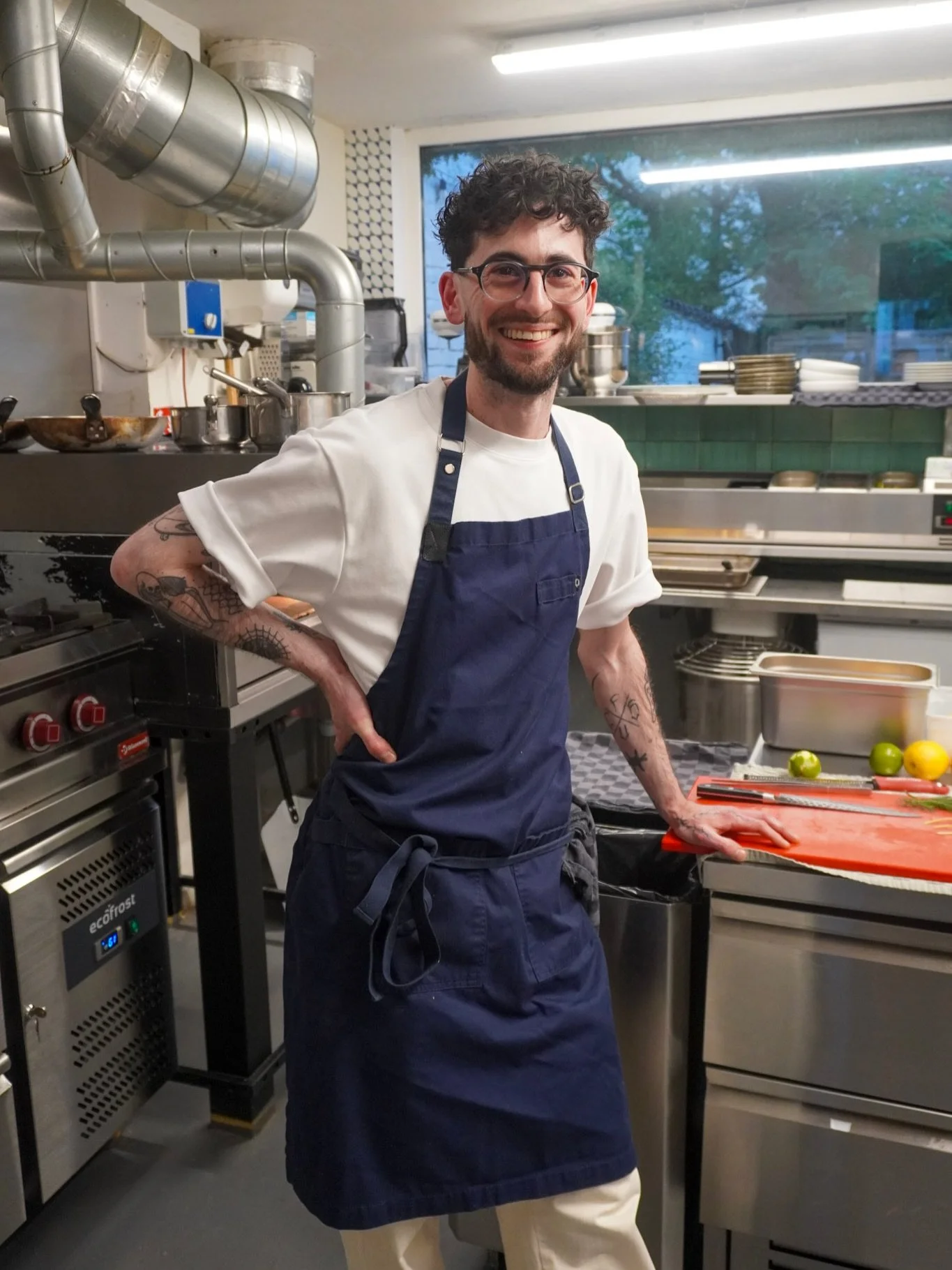 Meet the chef of CiccioMatto Giorgio Spatafora. 

Il revisite la cuisine italienne avec une approche plus cr&eacute;ative, contemporaine et personnelle. Une carte pens&eacute;e pour le partage, entre plats de caract&egrave;re et associations inattend