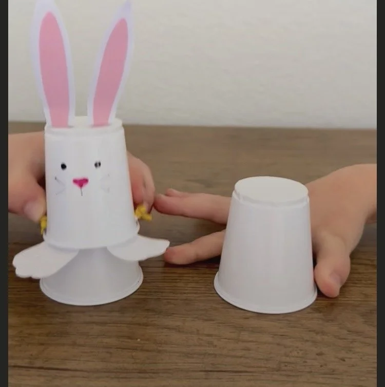 HOPPING BUNNIES EASTER HOLIDAY CRAFTS 