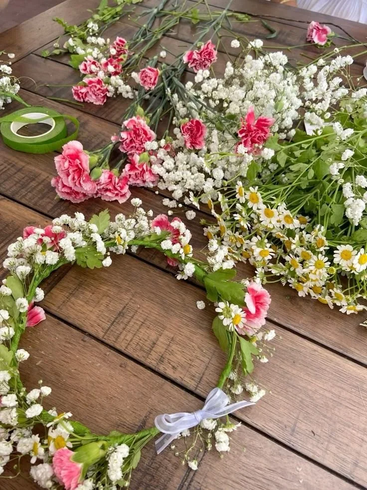 THURSDAY - Flower crowns &amp; Floral creations