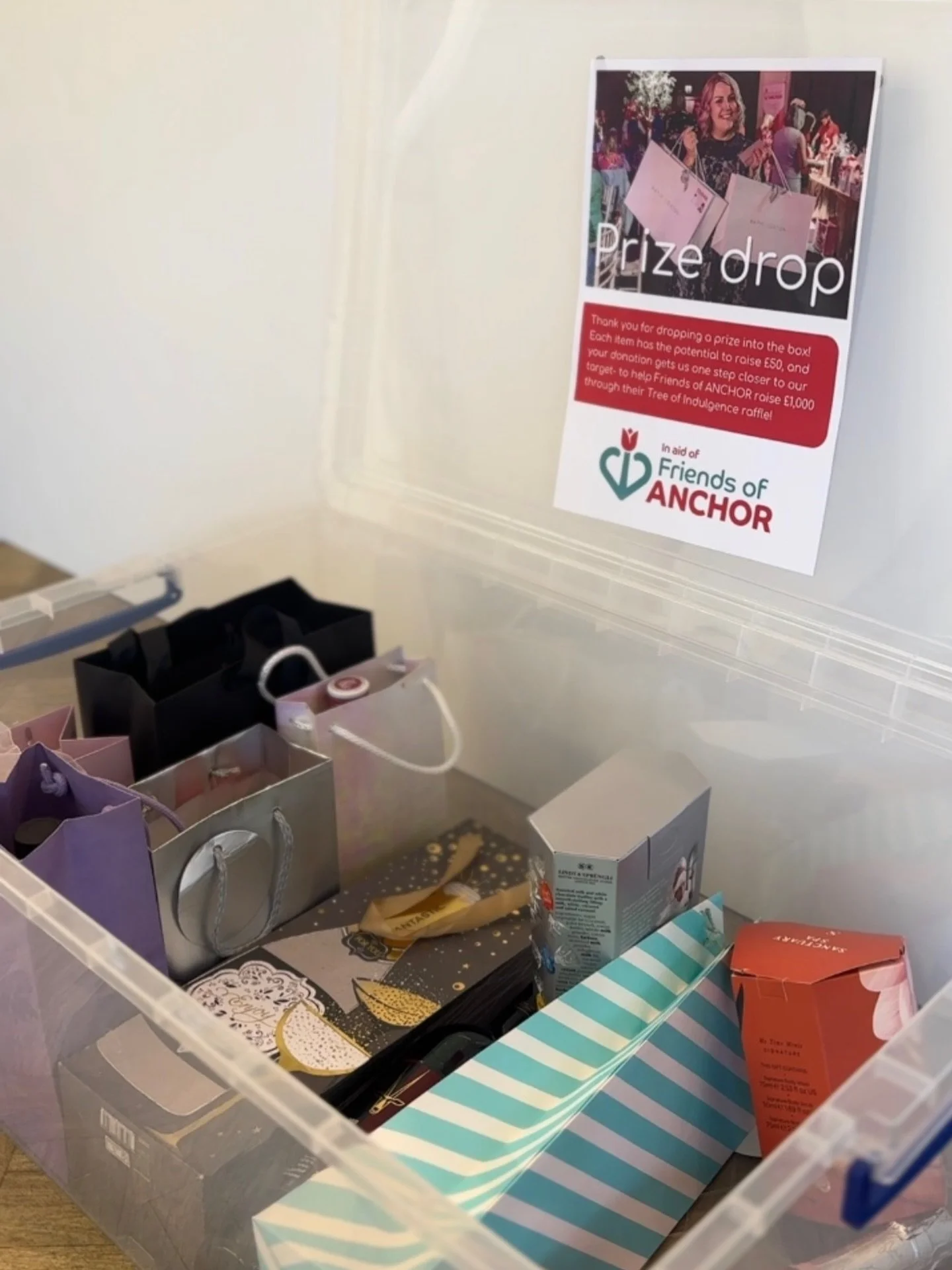 A huge thank you to our patients who have already been so generous in supporting the Tree of Indulgence raffle so far❤️

Our donation box is already starting to fill up and we&rsquo;re so grateful for the kindness coming through our clinic doors

Fri