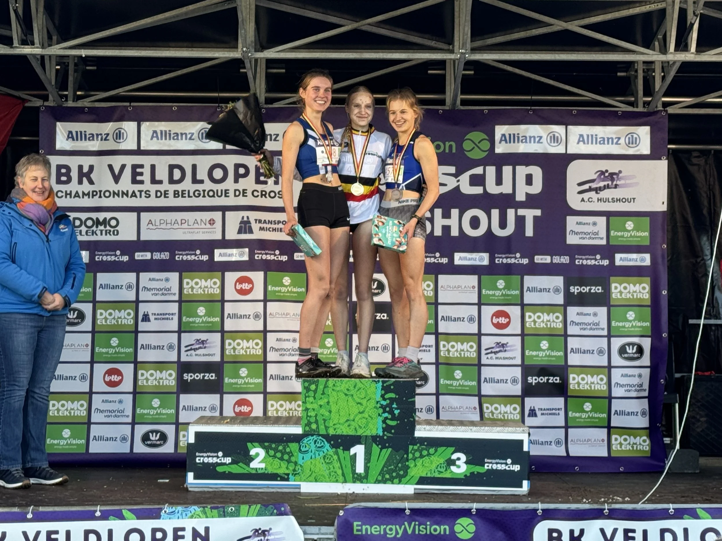 Een zilveren medaille en een resem knappe resultaten op het Belgisch kampioenschap veldlopen in Hulshout
