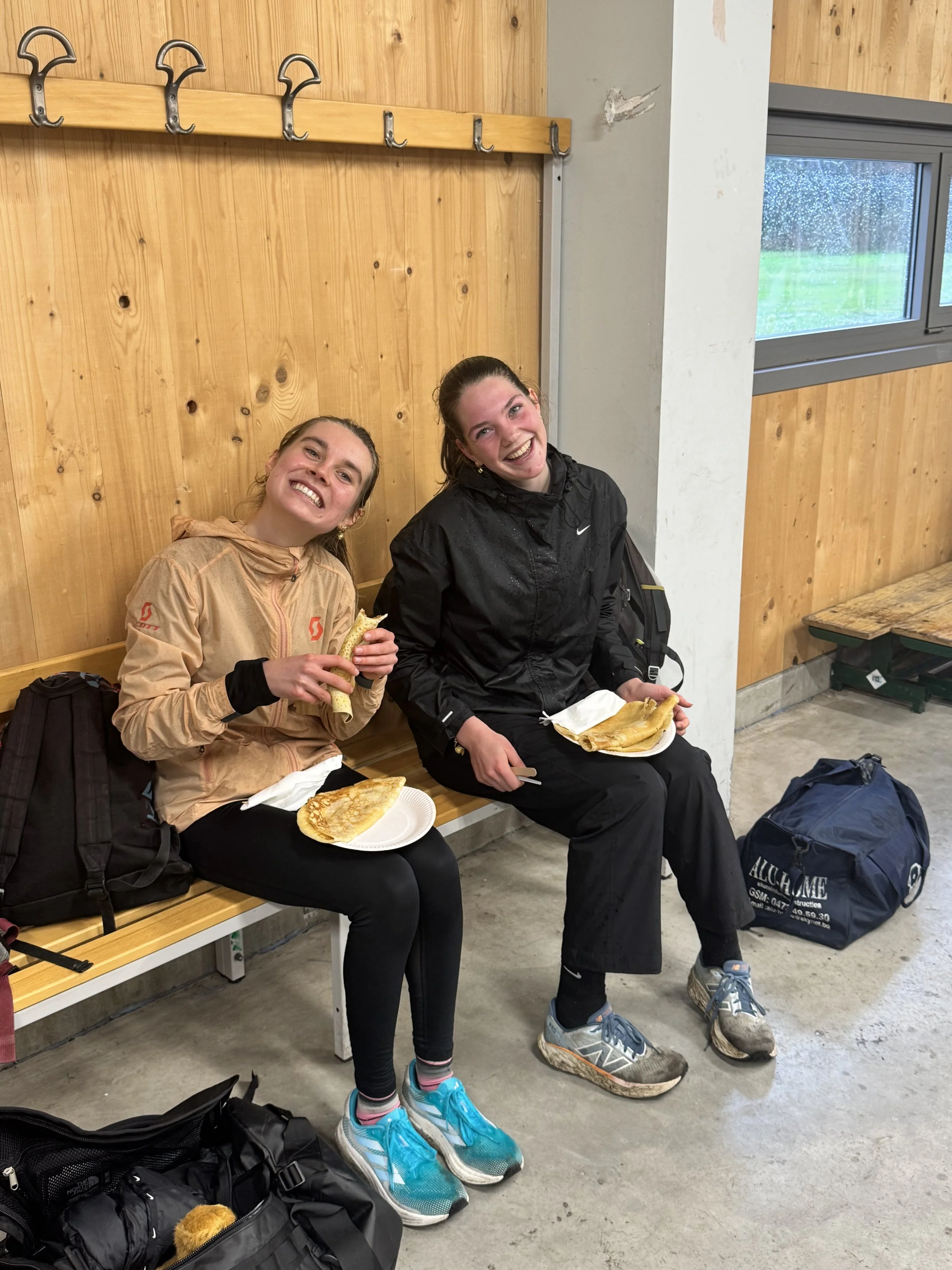 1 x goud, 2x zilver en alle vijf atleten in de top vijf in de veldloop van Arendonk