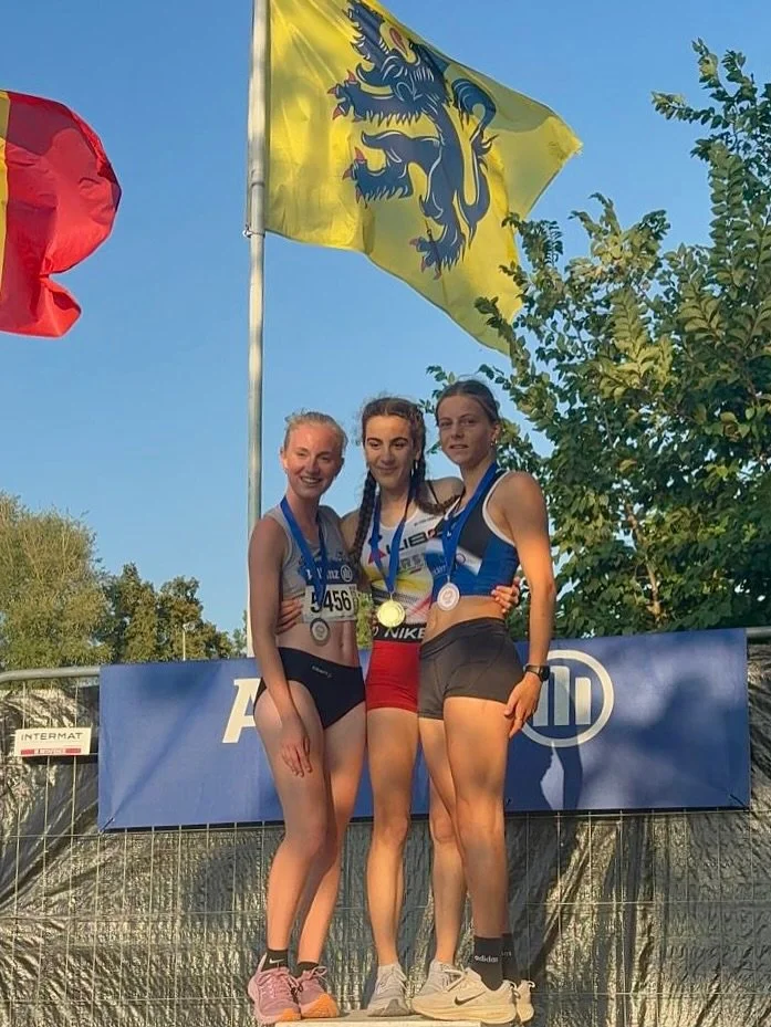 Met het Kampioenschap van Vlaanderen [KVV] stond op 15 augustus het eerste &lsquo;grote&rsquo; outdoor atletiekkampioenschap in 2025 voor cadetten en scholieren gepland.

Vijf CRST atleten namen deel en met een balans van vijf top acht plaatsen waaro