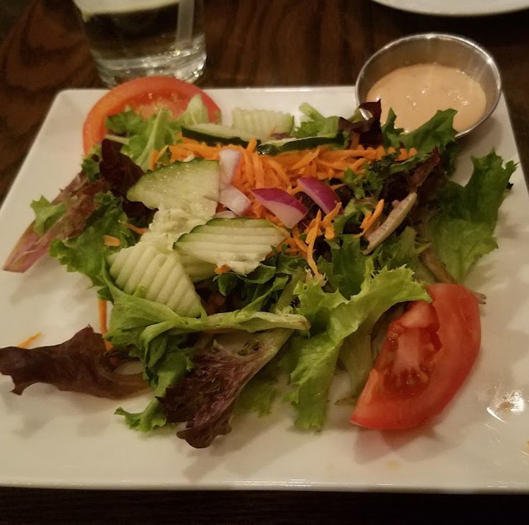 Buxton-Inn-house-salad.jpeg