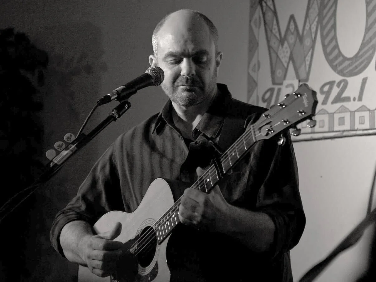 Live Music: Ric Allendof