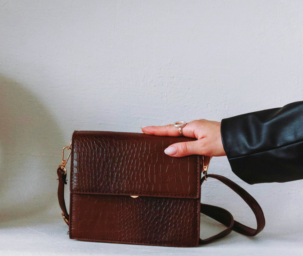 Women's Gifts Under $100