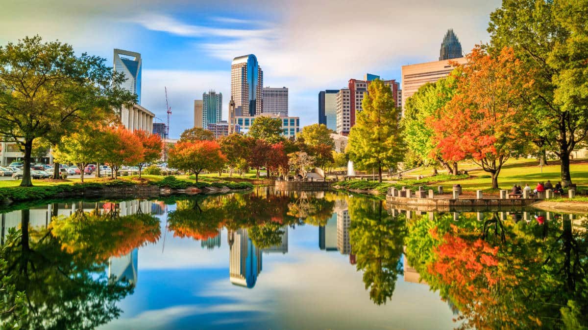 Downtown-Charlotte-North-Carolina.jpg