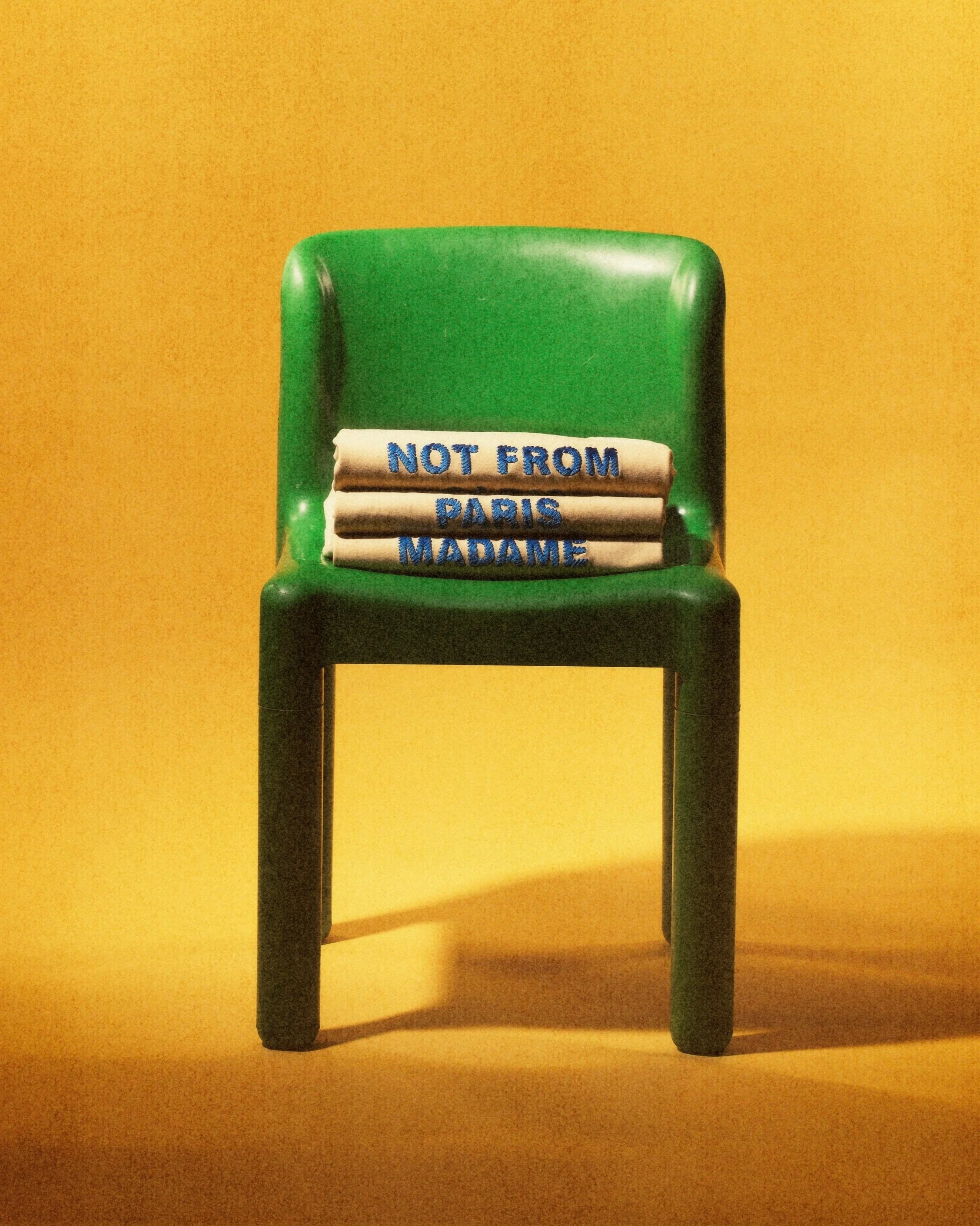 Chaise vert _resize.jpg