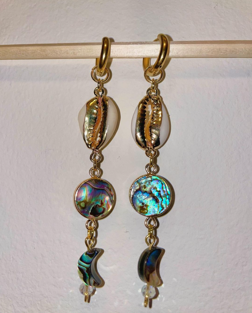 Hipponoe Earrings