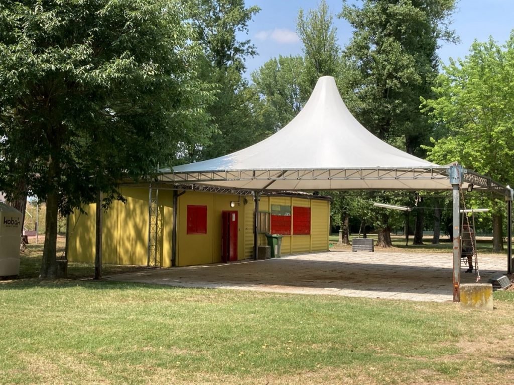 Parco Enza 4.jpg
