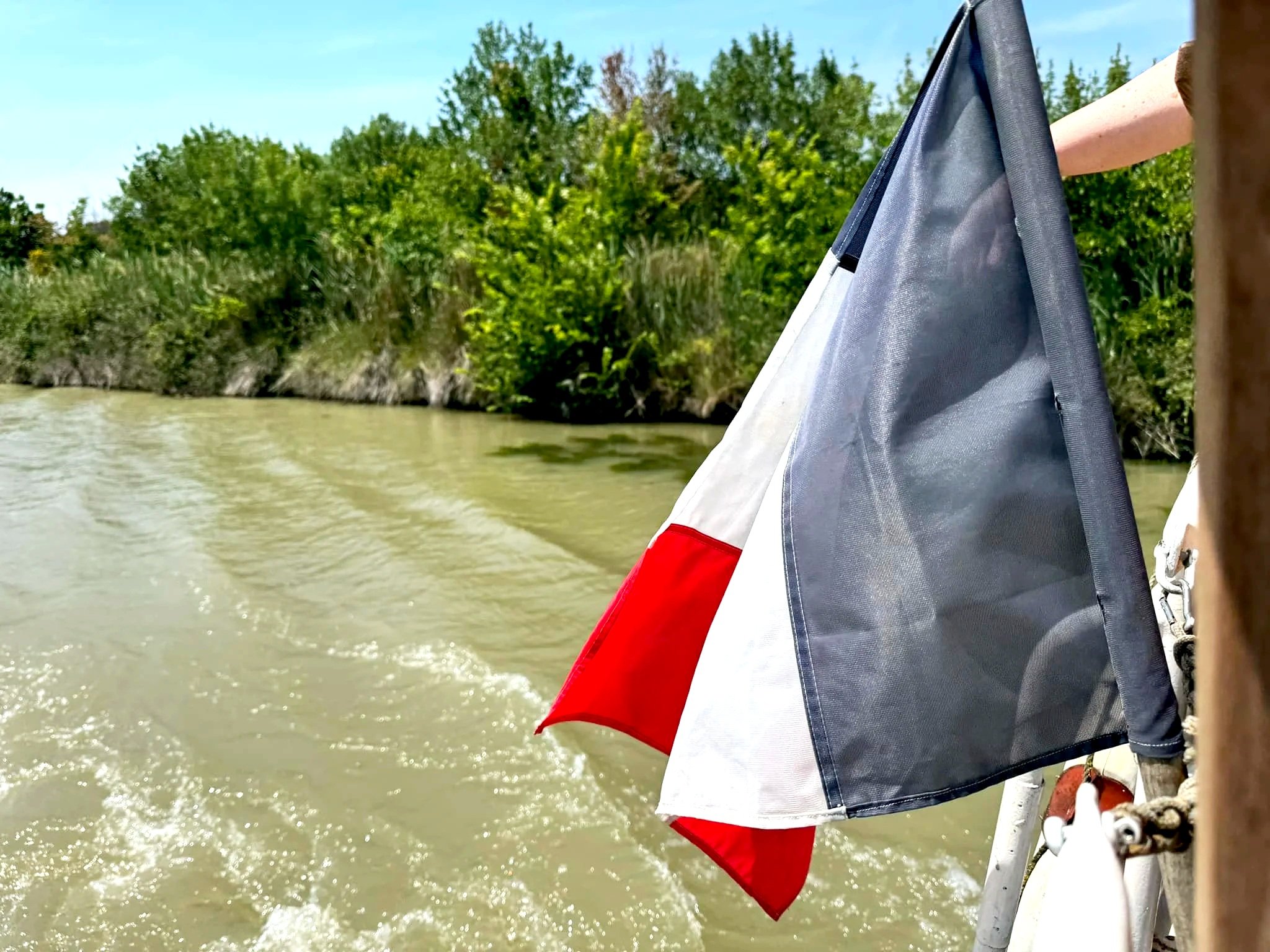 canal du midi france boat rental