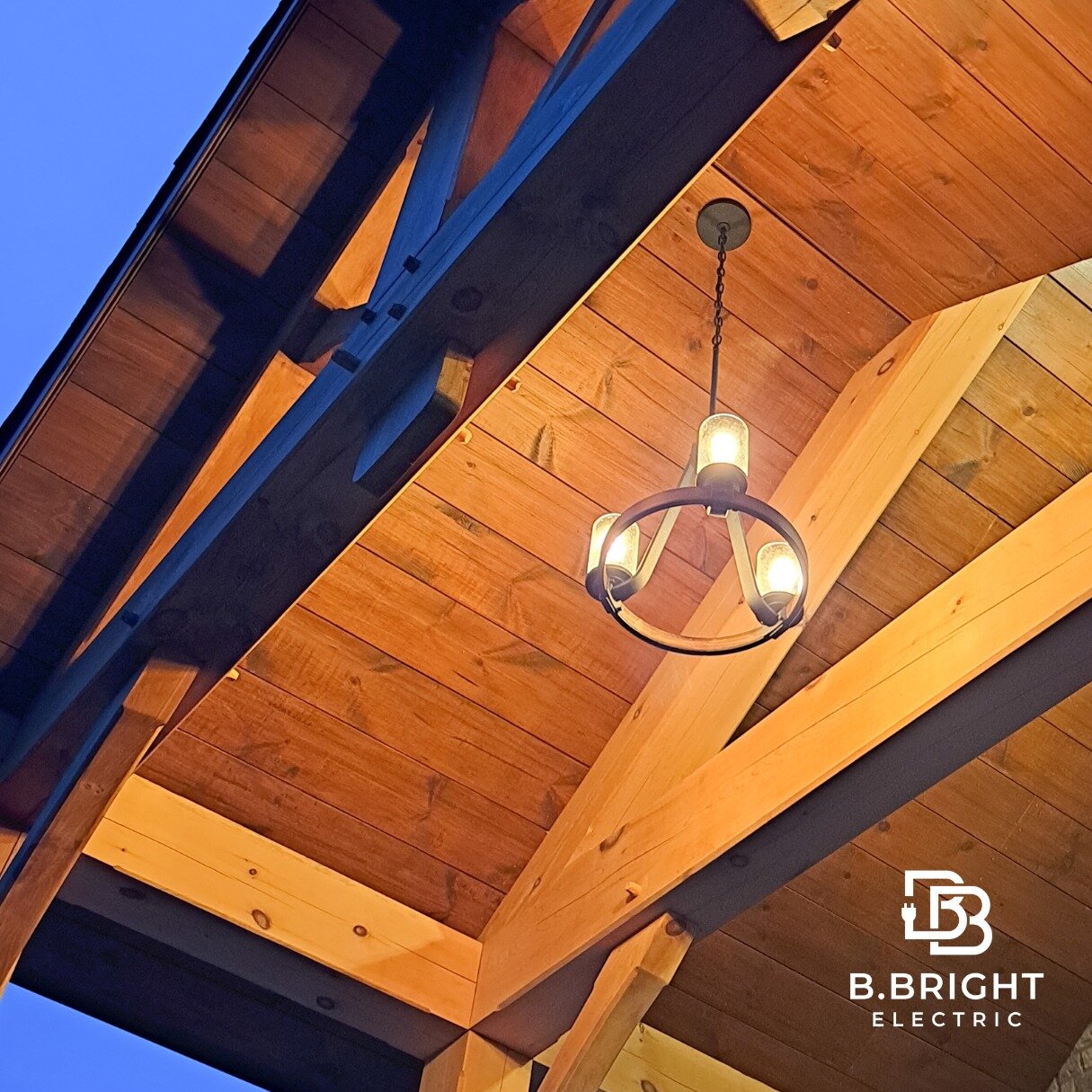Lighting layout and design is a great way to increase property value, extend living spaces and ensure safety. Whether it is soffit lighting or landscape lighting, deck lights or under cabinet lights. We create a unique design that is custom to your n