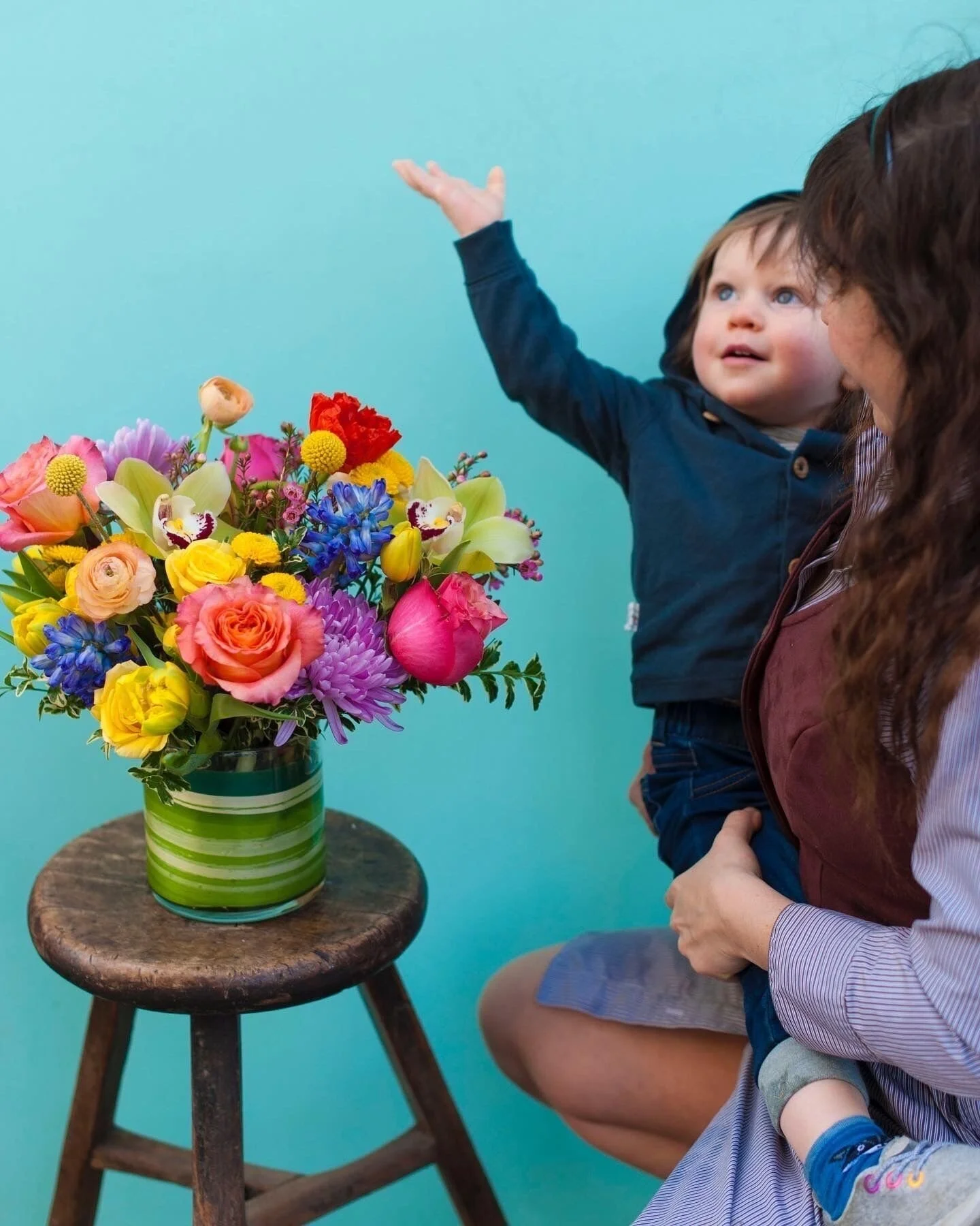 We ❤️ teachers!

Tomorrow is World Teachers' Day. Here are some of Team Saville's favorite teacher stories:

🌸 &ldquo;My speech teacher taught me the importance of making good eye contact with others. It&rsquo;s been a big part of my customer servic